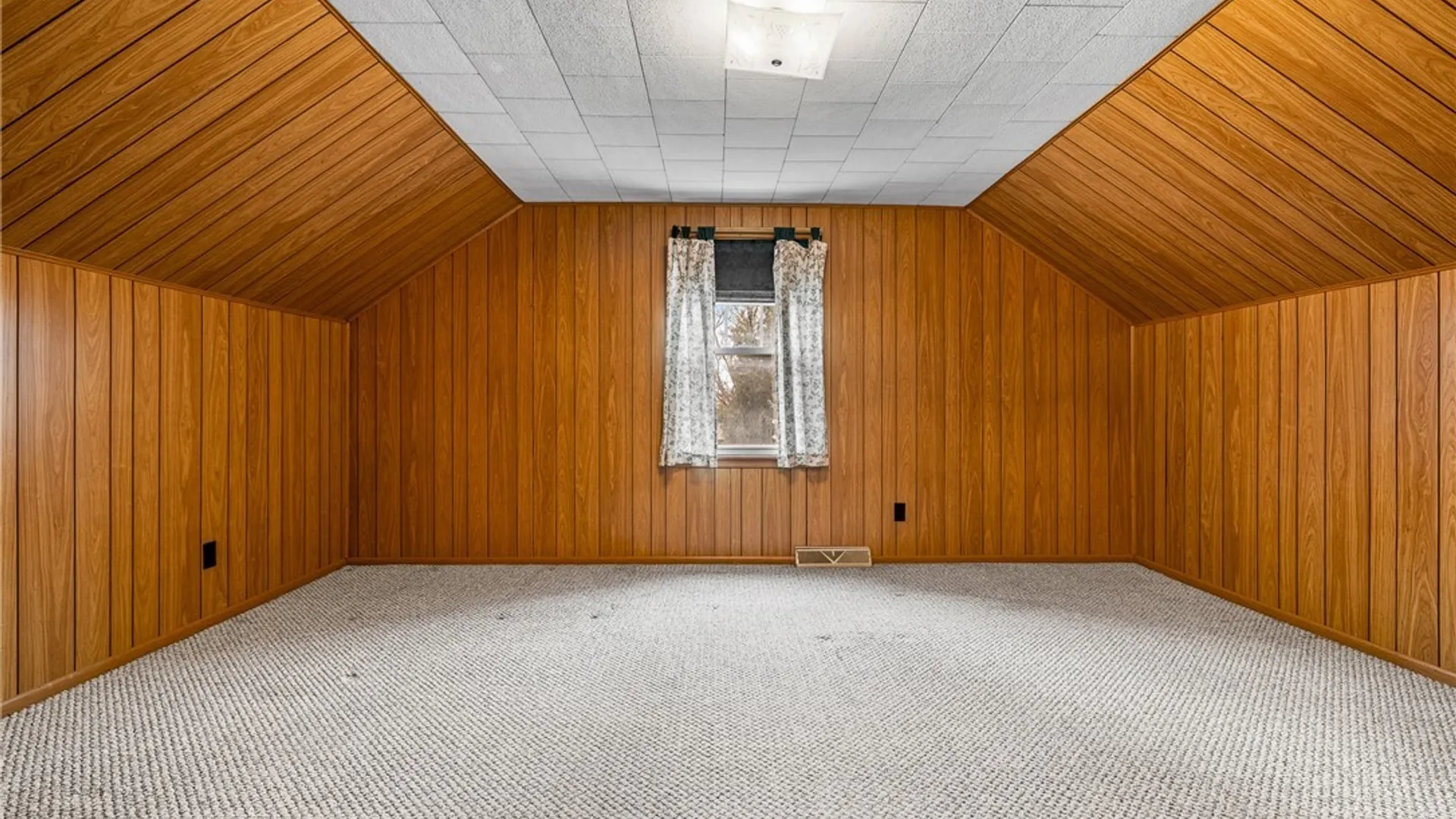 Property at 5176 Genesee Street, Lancaster, NY 14026 29