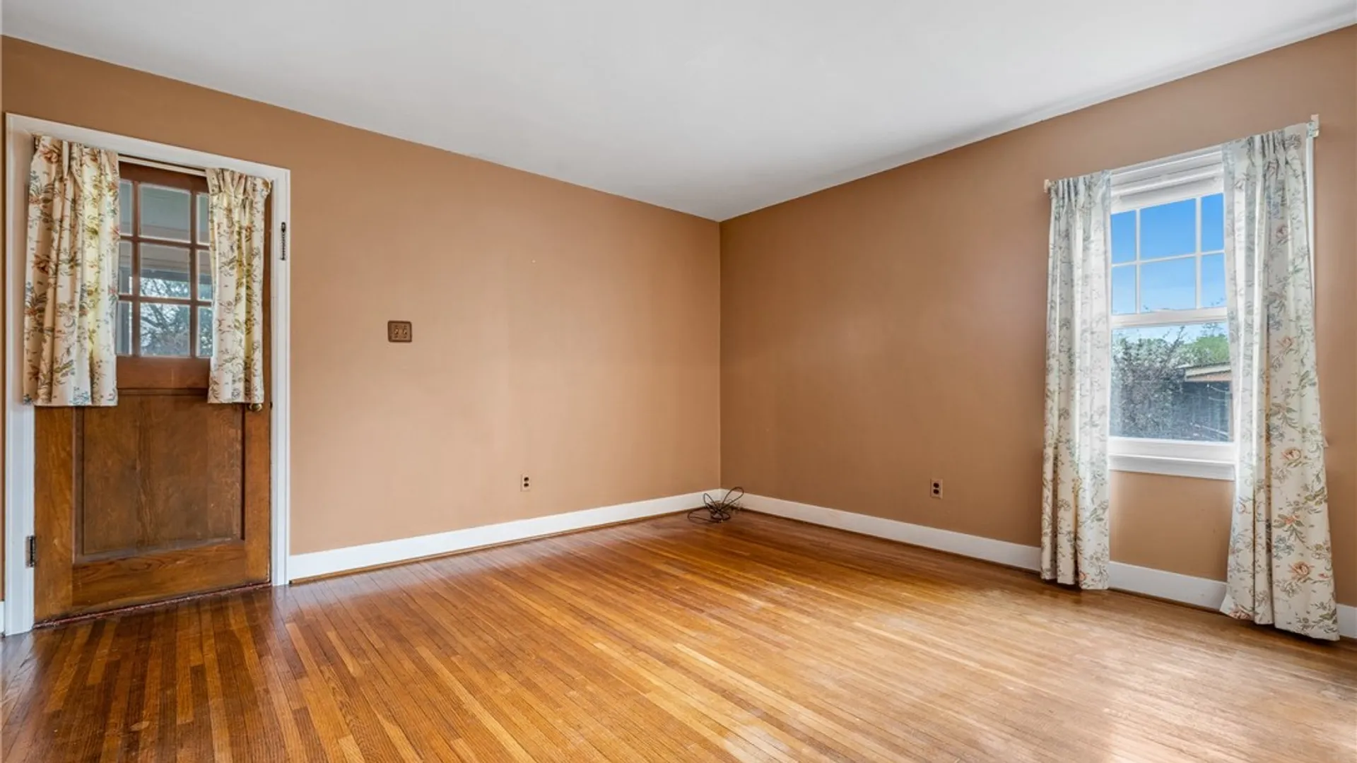 Property at 5176 Genesee Street, Lancaster, NY 14026 21