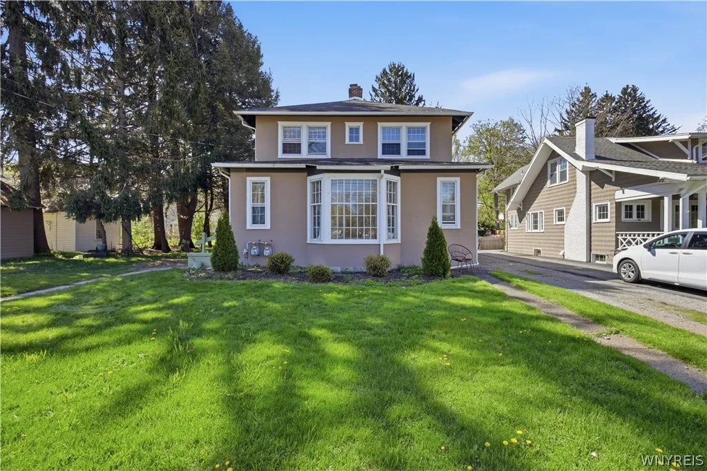 Property at 102 Prospect Avenue, Hamburg, NY 14075