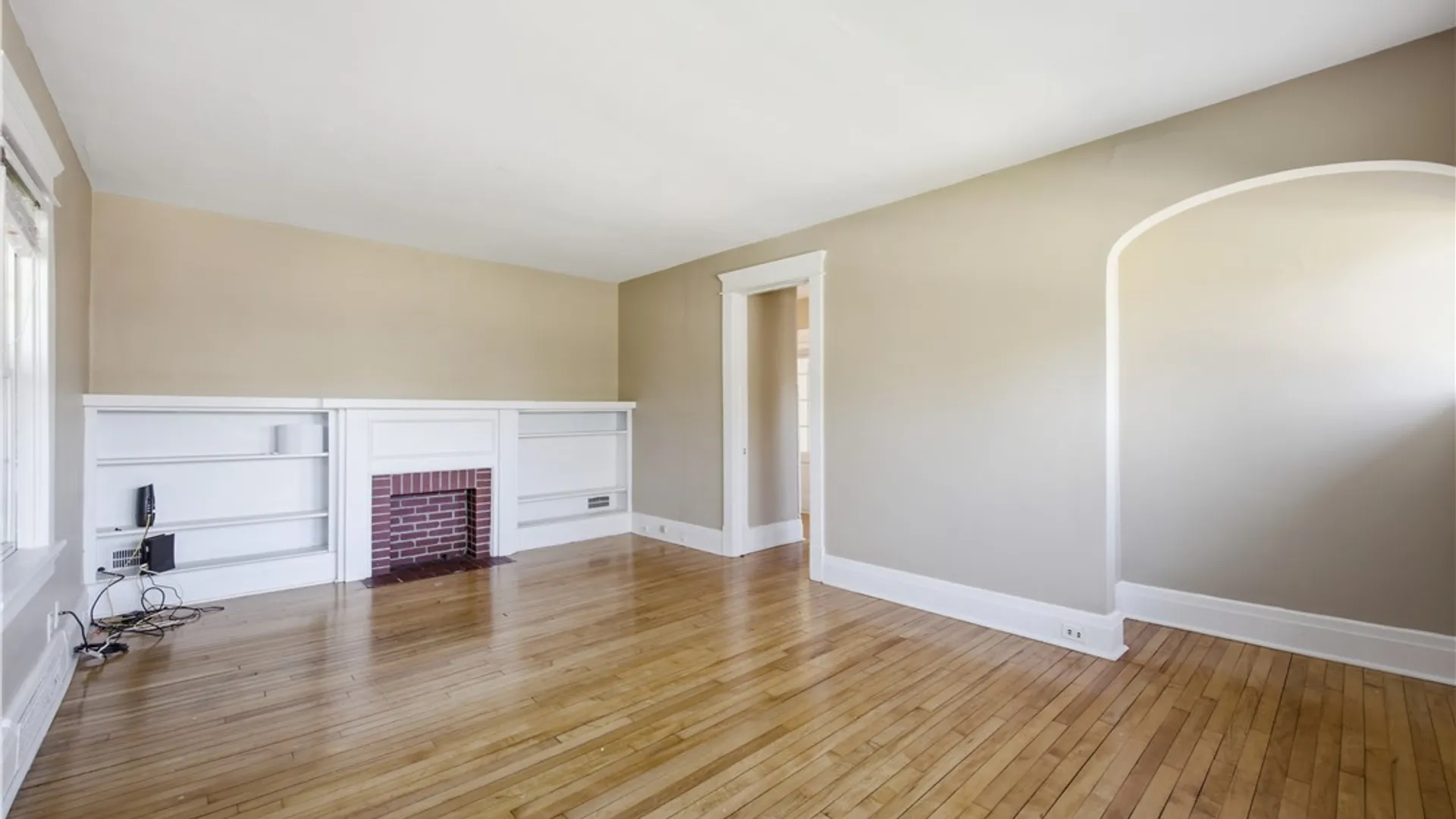 Property at 102 Prospect Avenue, Hamburg, NY 14075 5