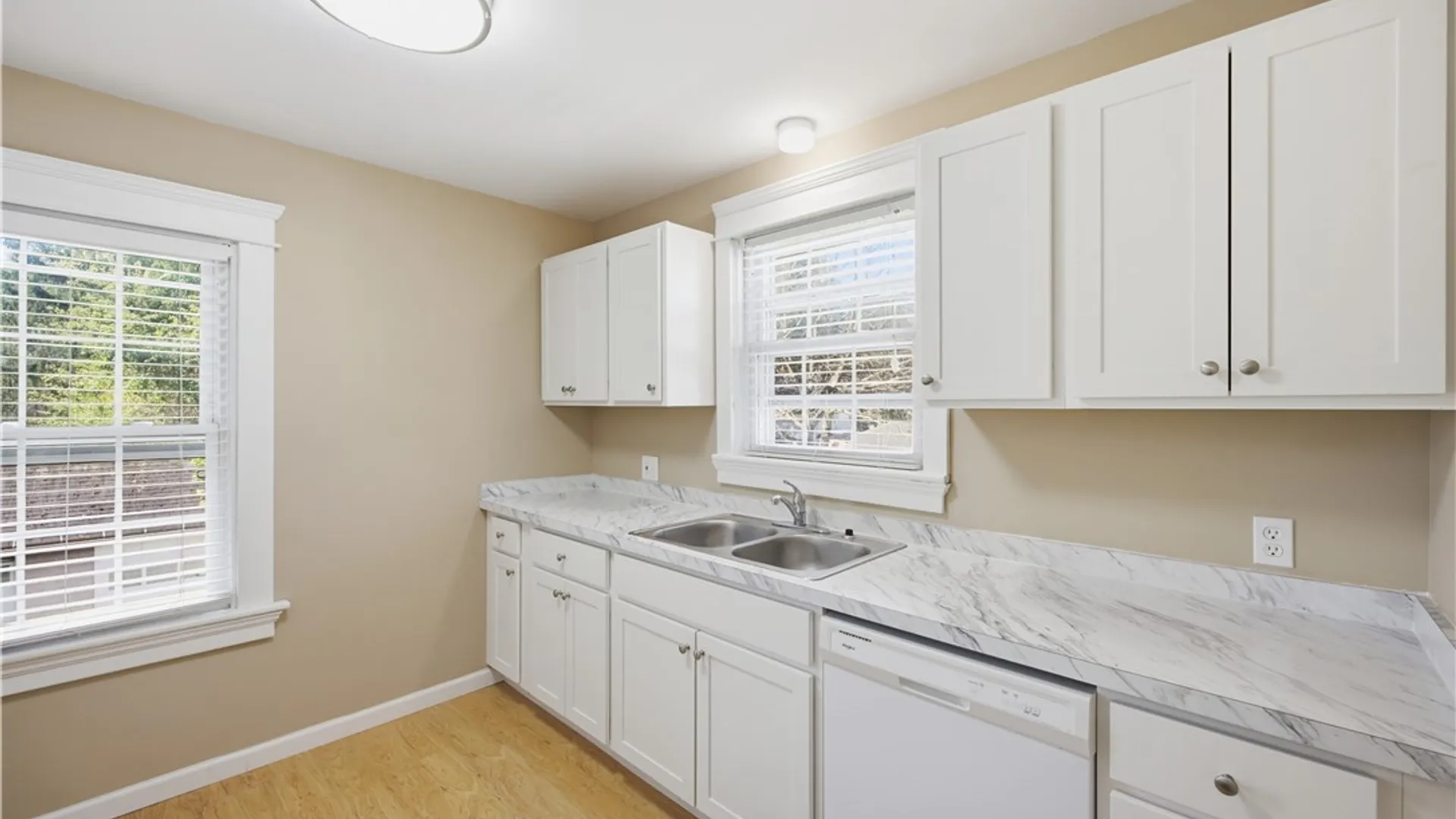 Property at 102 Prospect Avenue, Hamburg, NY 14075 9