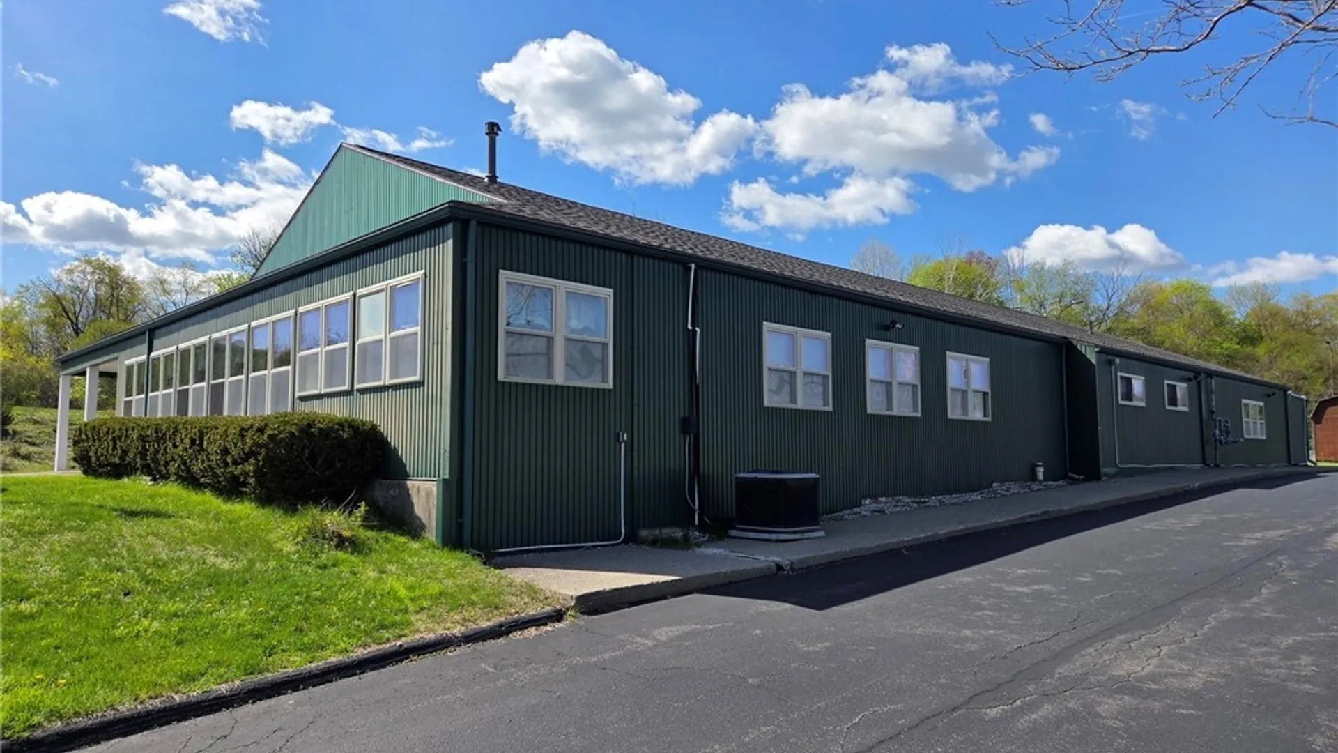 Property at 4631 Onondaga Blvd, Geddes, NY 13219 3