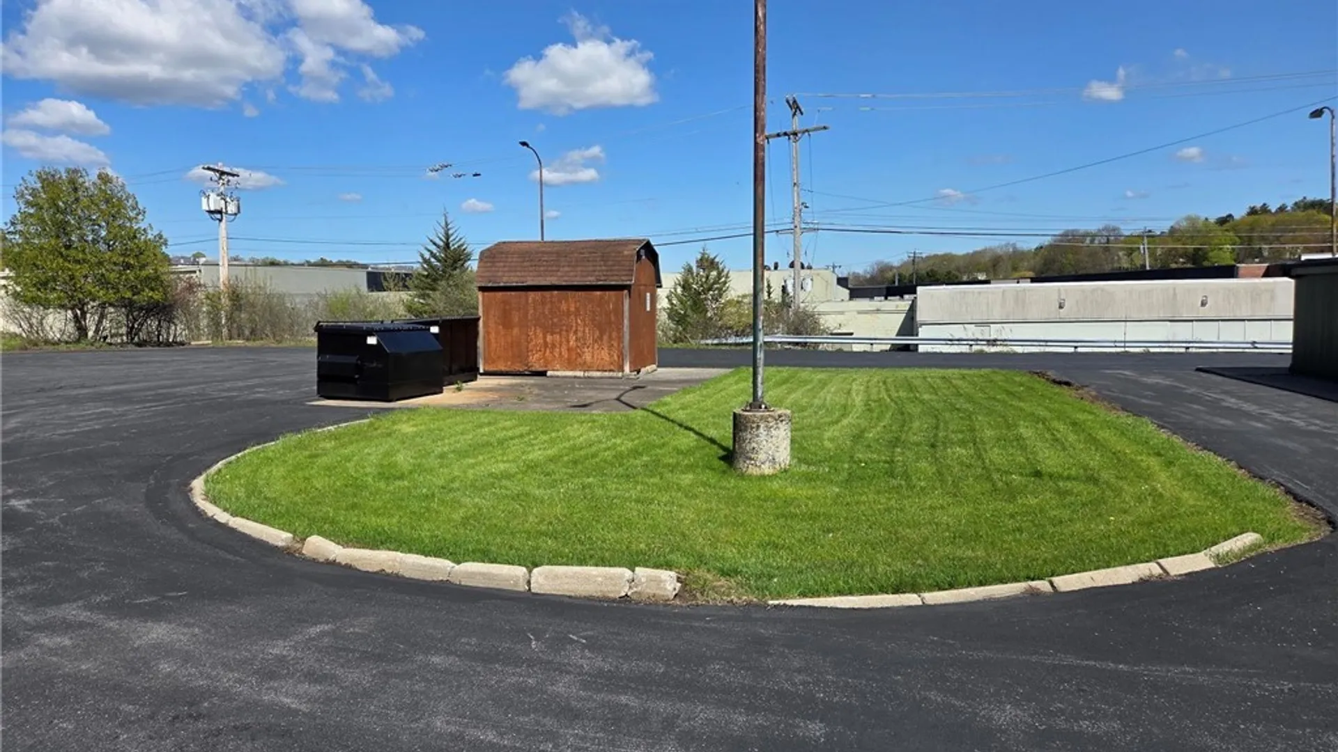 Property at 4631 Onondaga Blvd, Geddes, NY 13219 46