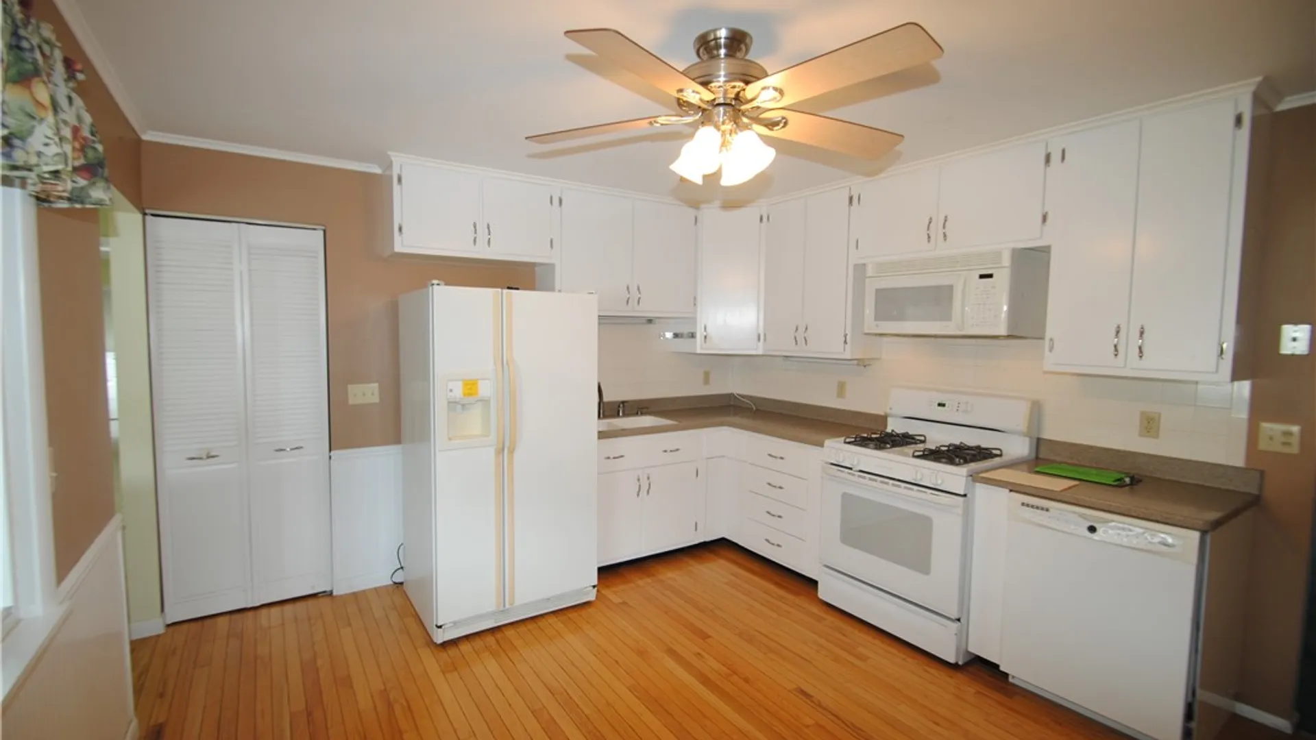 Property at 3 Maxwell Avenue, Hornell, NY 14843 15