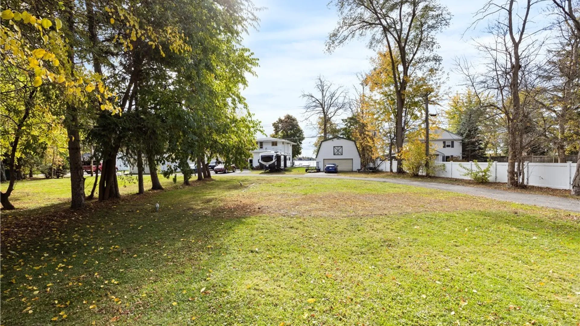 Property at 2204 River Road, Wheatfield, NY 14304 3