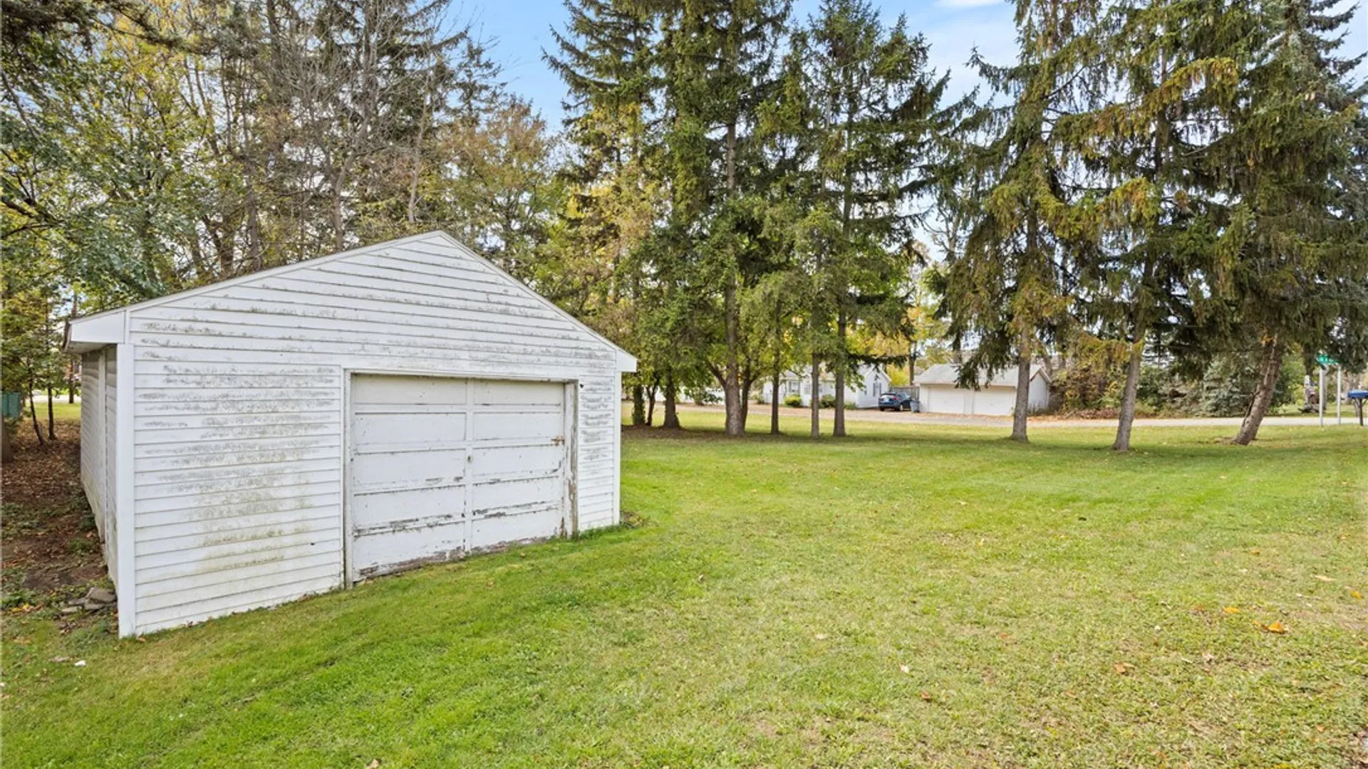 Property at 2204 River Road, Wheatfield, NY 14304 7