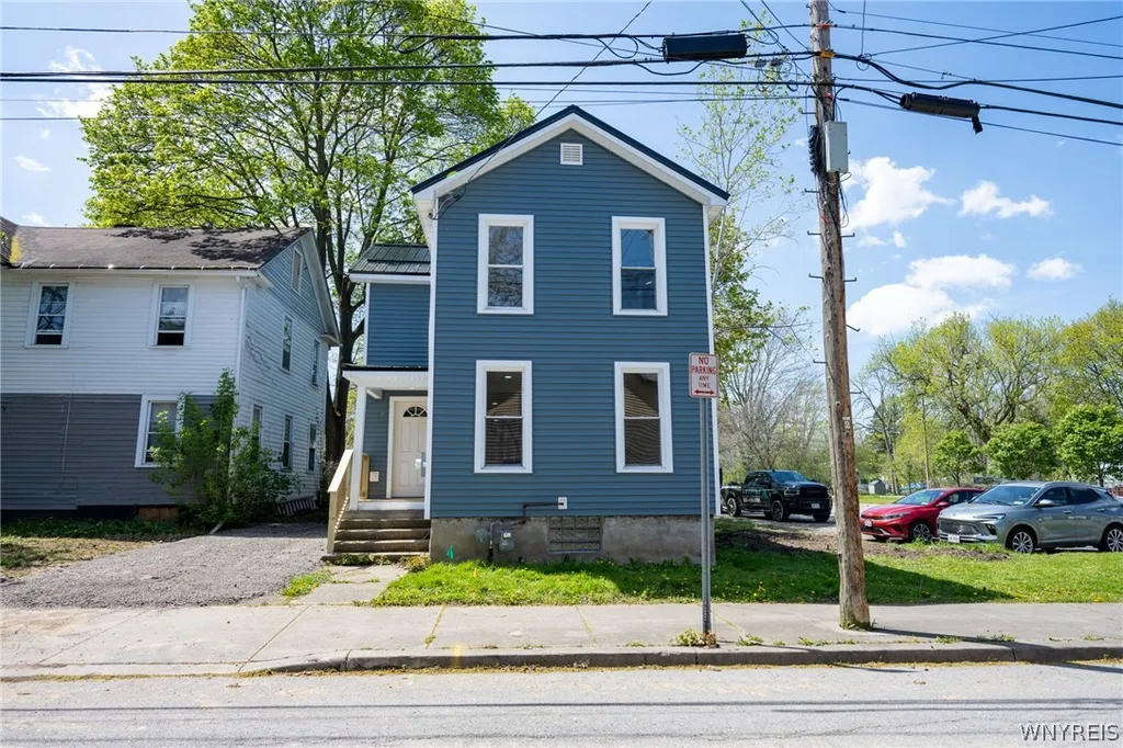 Property at 7 Pleasant Street, Leroy, NY 14482