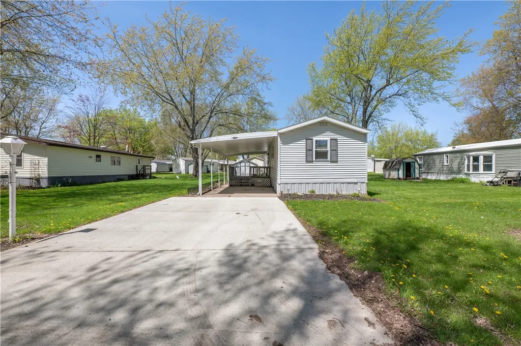 Property at 45 Heritage Estates, Gaines, NY 14411