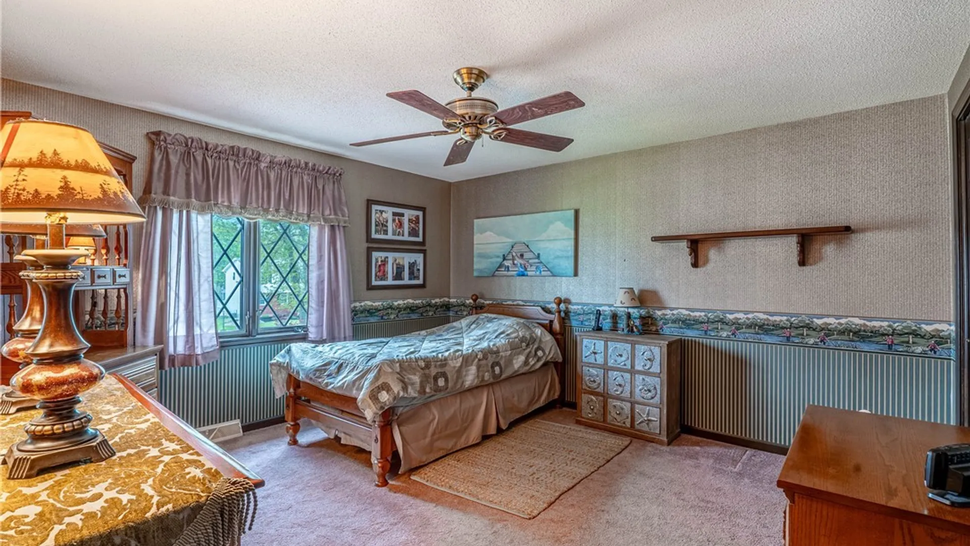 Property at 8010 Crestview Drive, Niagara, NY 14304 25