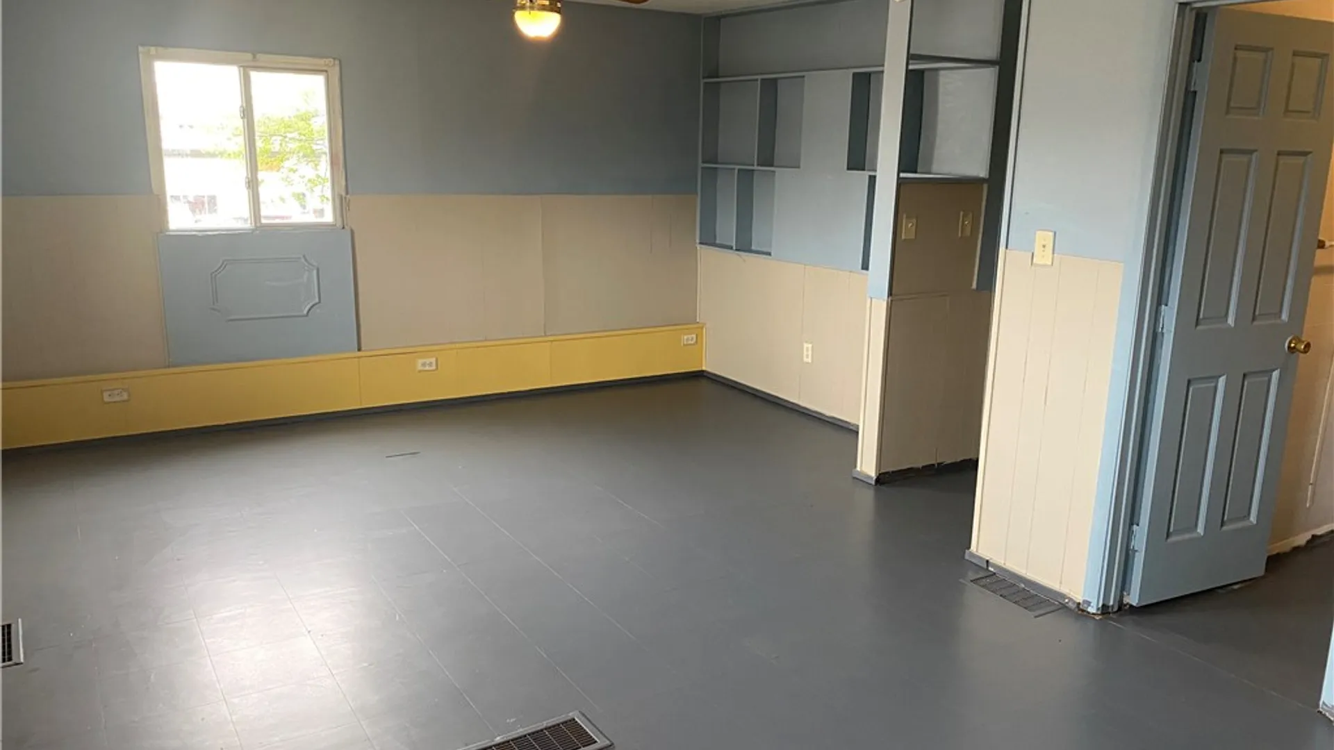Property at 1472 N Clinton Avenue, Rochester, NY 14621 27