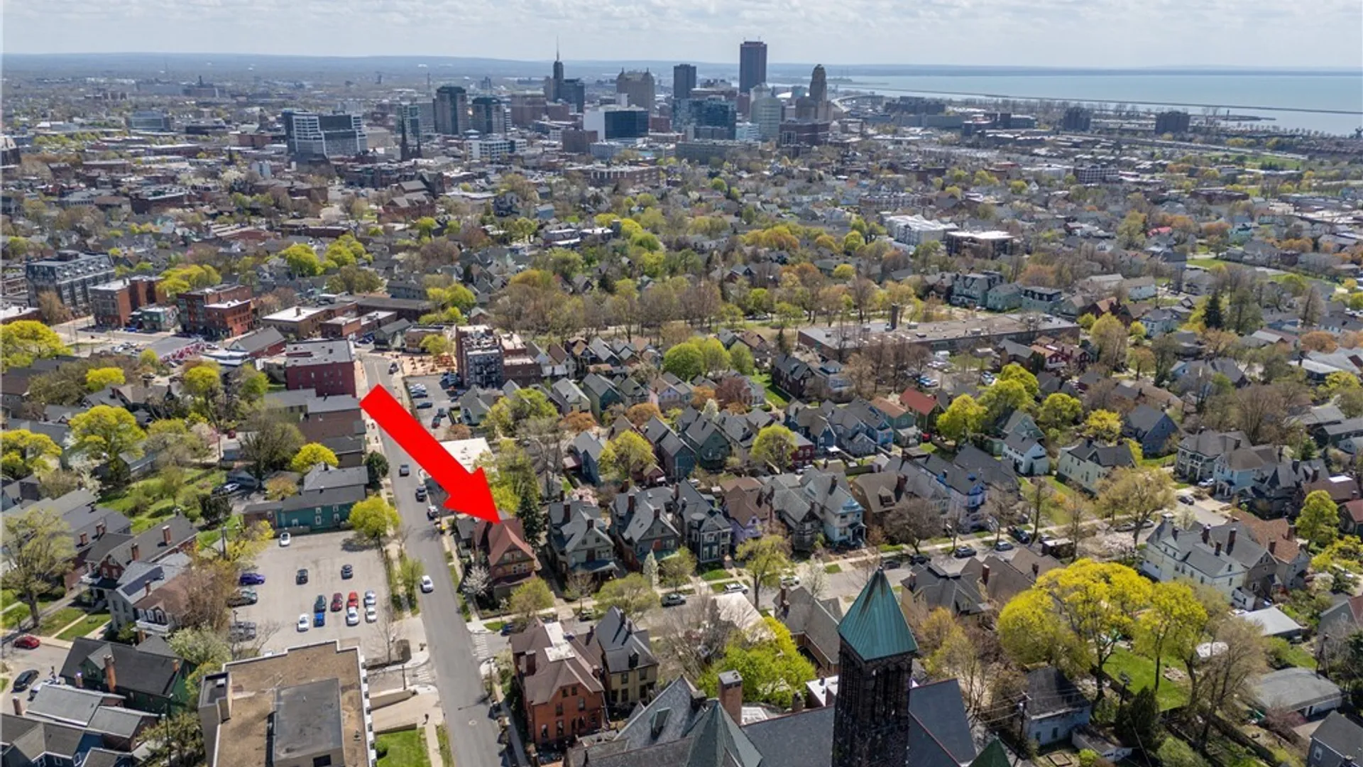 Property at 4 Saint Johns Place, Buffalo, NY 14201 7