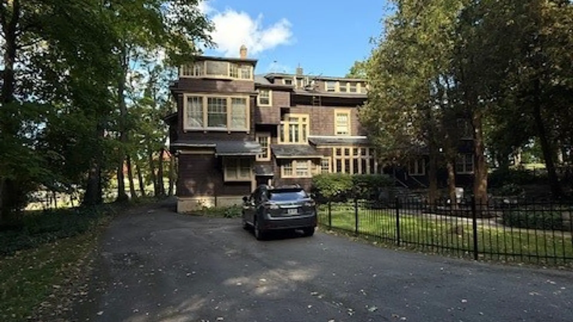 Property at 1618 James Street, Syracuse, NY 13203 3