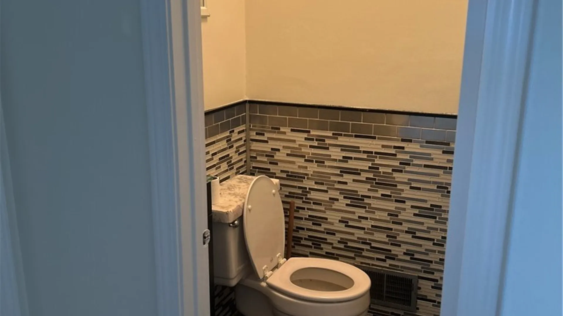 Property at 694 Broadway, Rochester, NY 14607 11