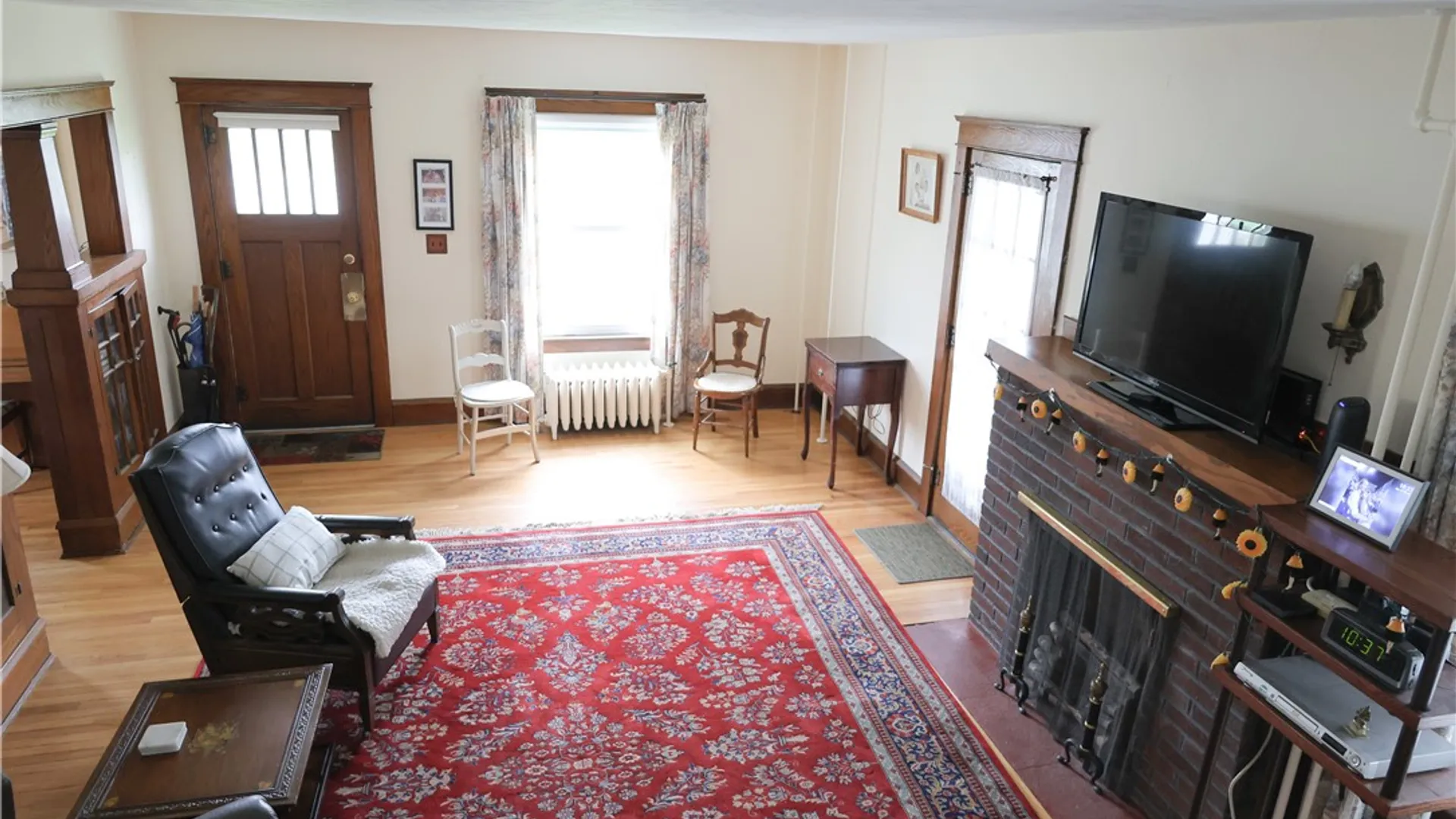 Property at 141 Oakwood Avenue, Elmira, NY 14903 3