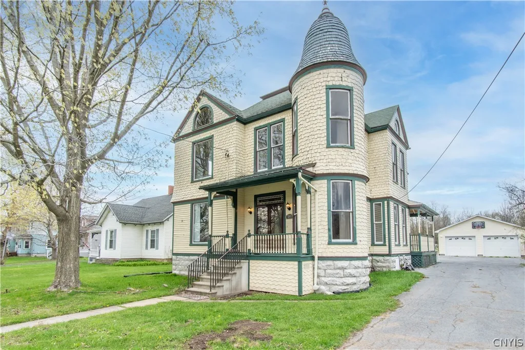 Property at 11853 State Route 12e, Lyme, NY 13622