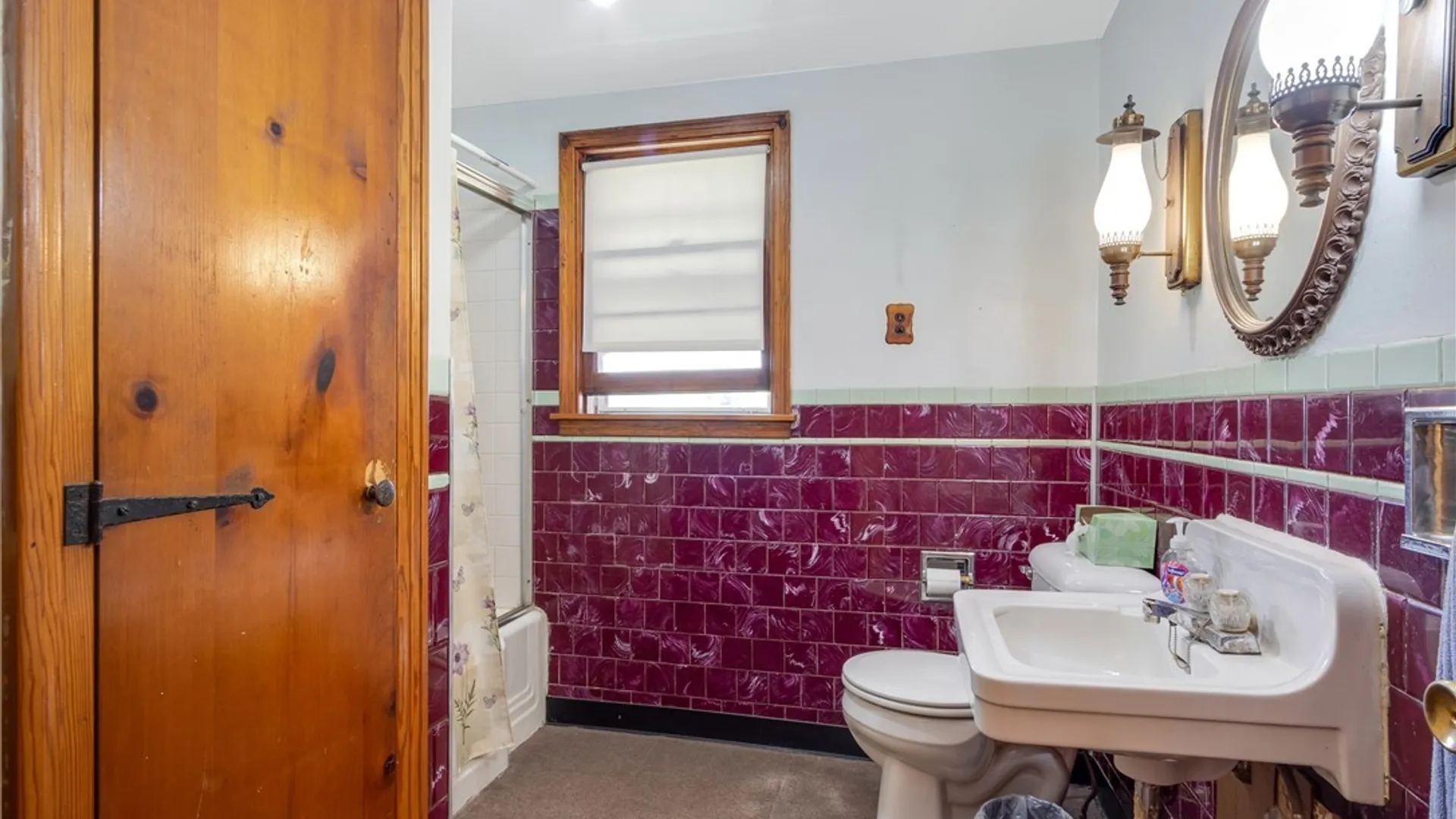 Property at 101 Kennedy Road, Cheektowaga, NY 14227 17