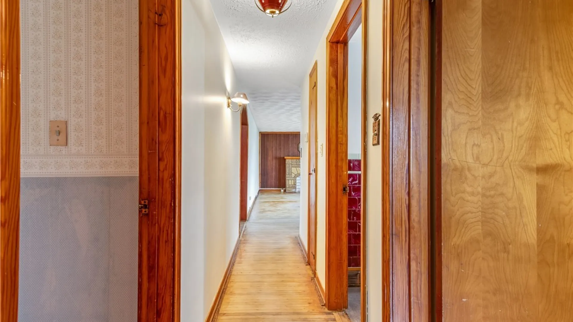 Property at 101 Kennedy Road, Cheektowaga, NY 14227 27