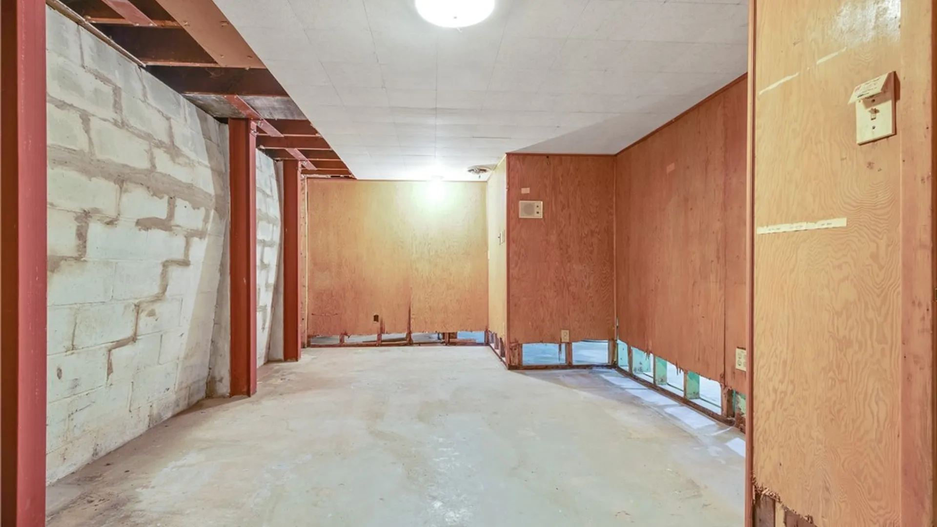 Property at 101 Kennedy Road, Cheektowaga, NY 14227 30