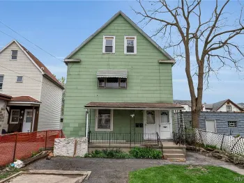 Property at 563 Tronolone Place, Niagara Falls, NY 14301