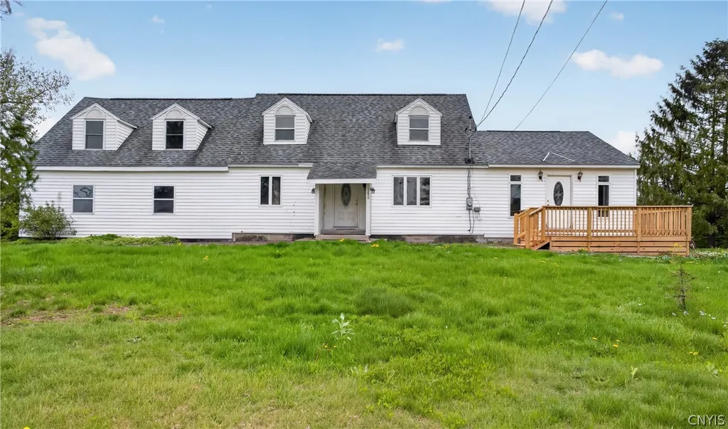 Property at 340 Chesbro Road, Schroeppel, NY 13132