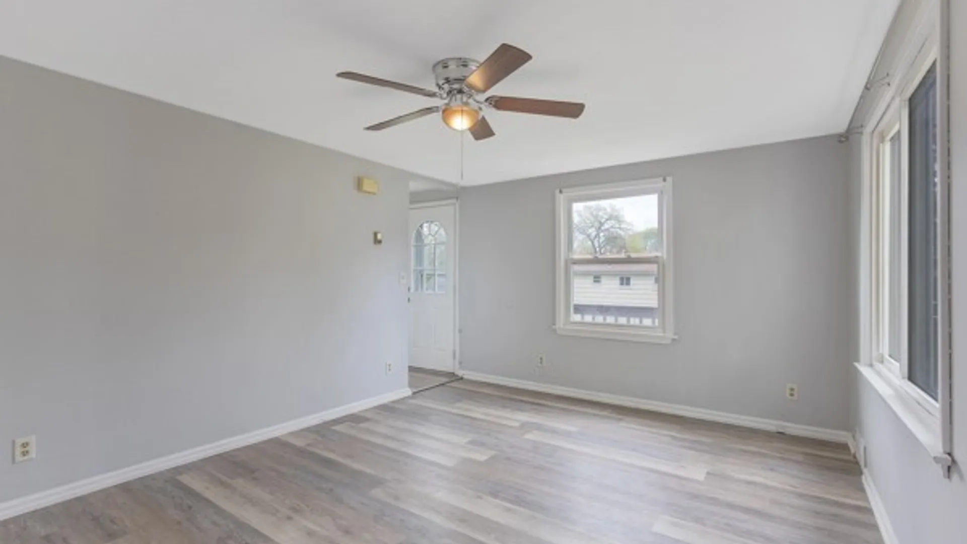 Property at 405 South Edwards Ave, Syracuse, NY 13206 6