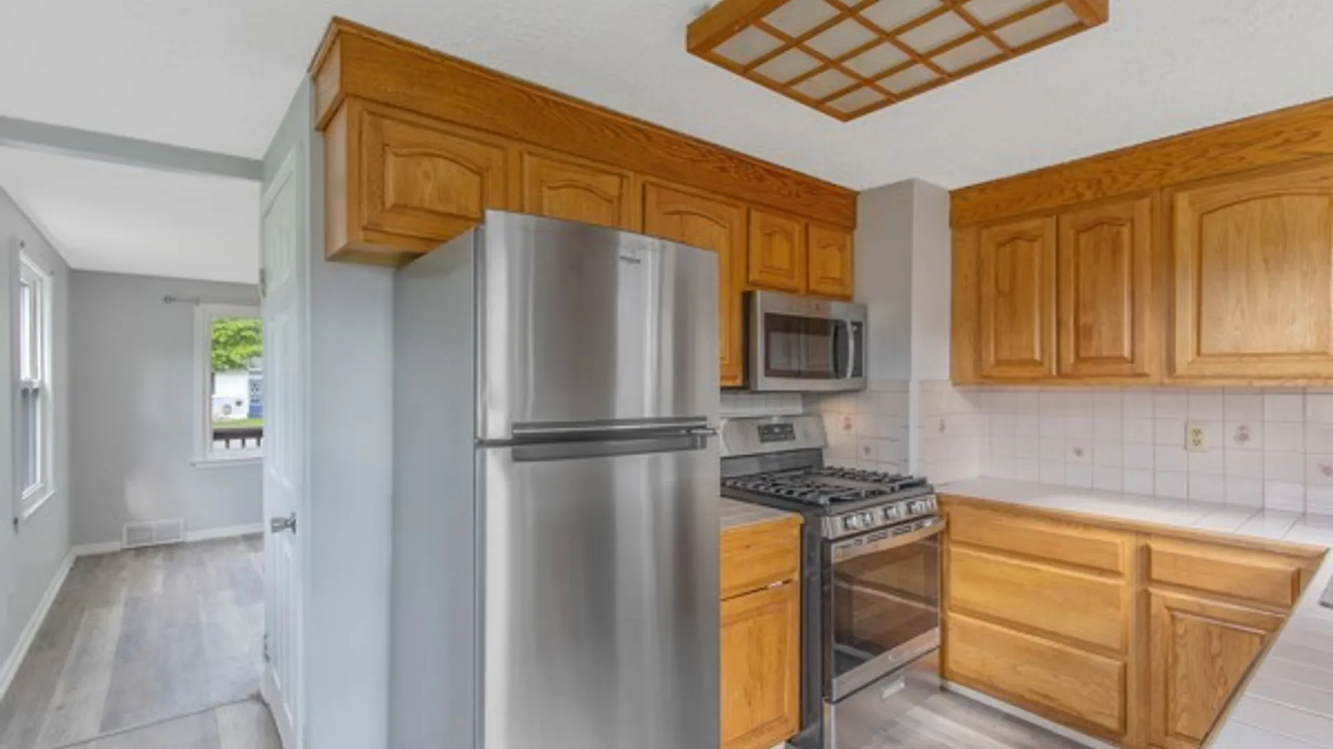 Property at 405 South Edwards Ave, Syracuse, NY 13206 10