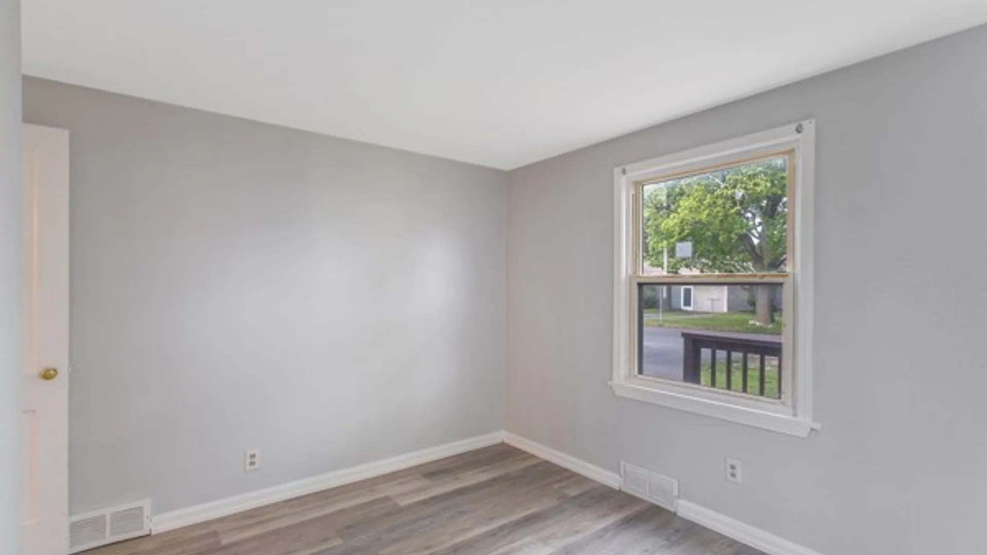 Property at 405 South Edwards Ave, Syracuse, NY 13206 17