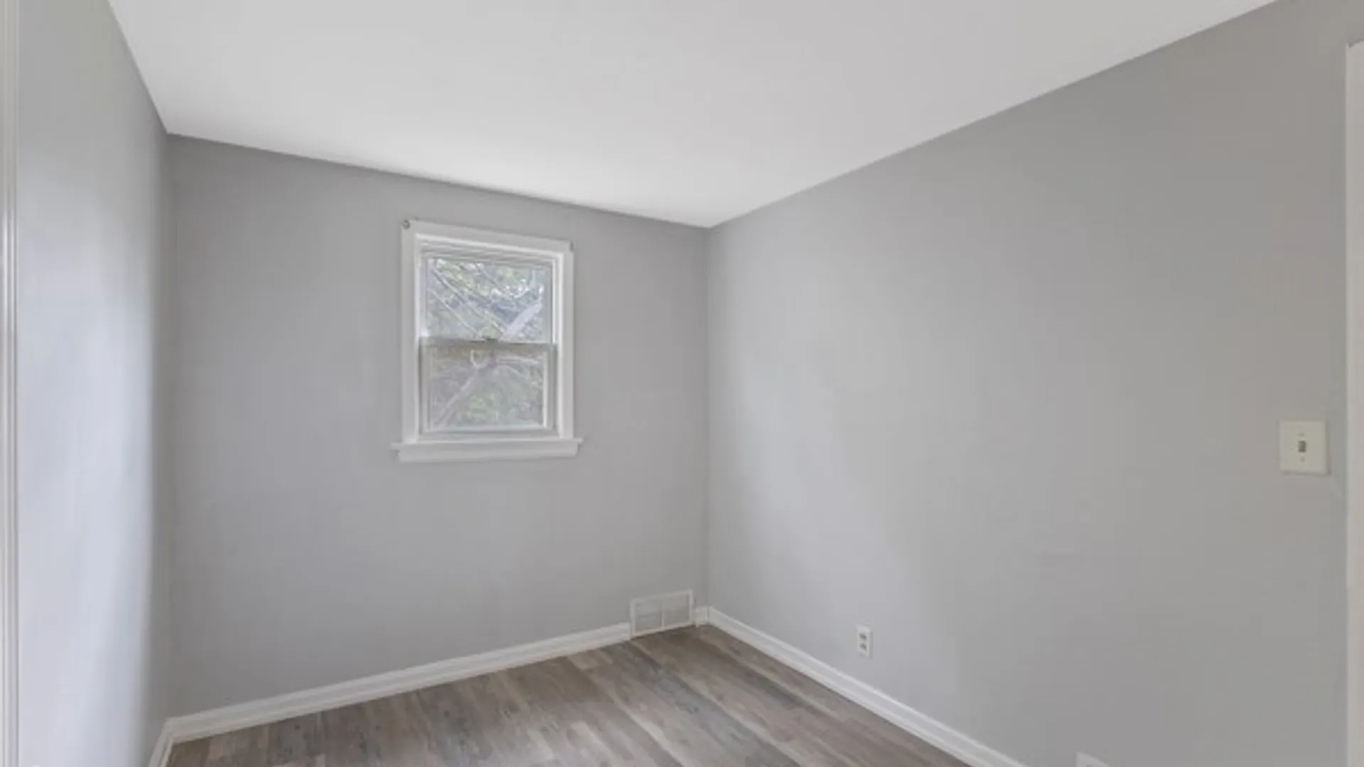 Property at 405 South Edwards Ave, Syracuse, NY 13206 20