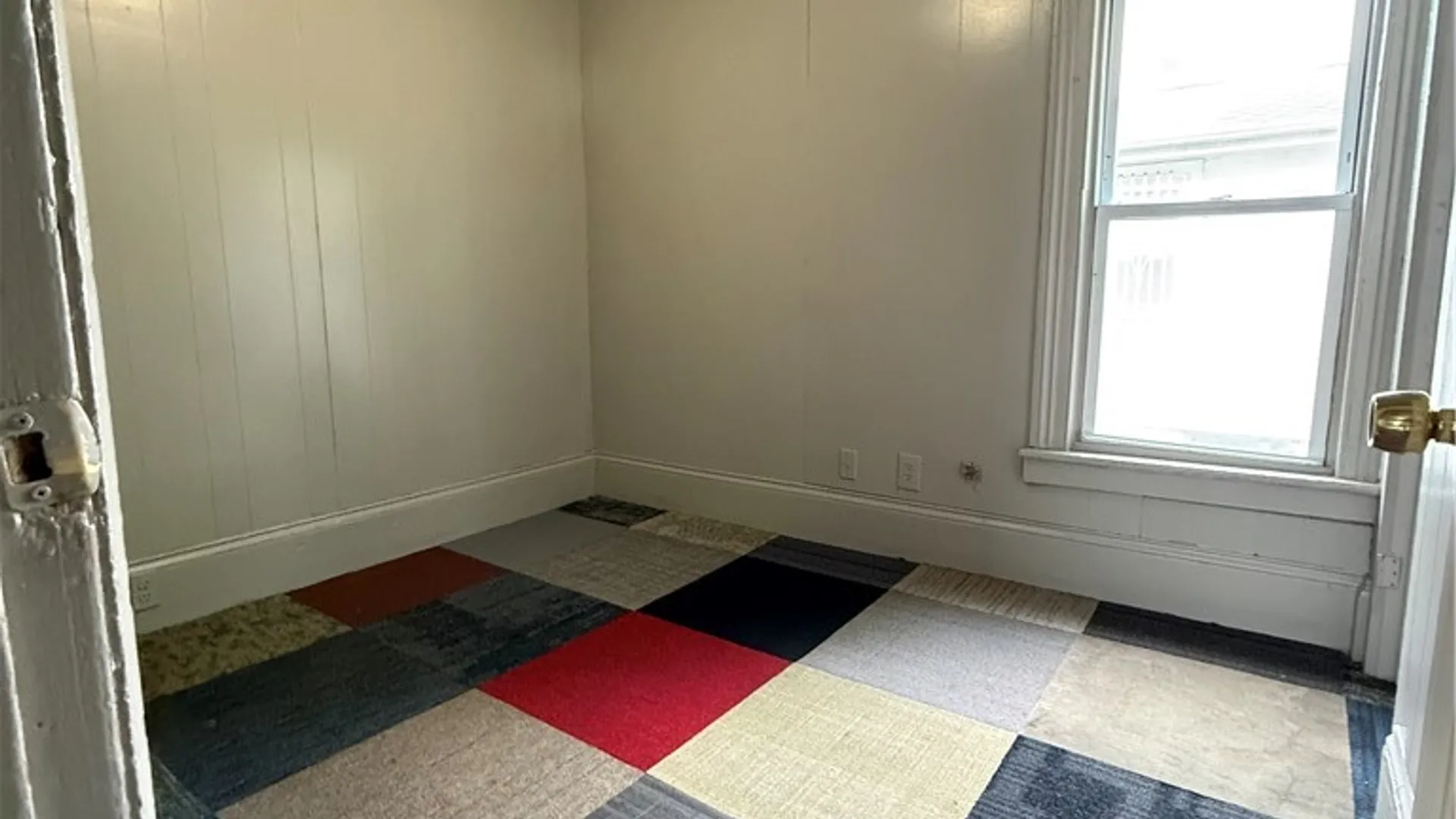 Property at 626 Jay St, Rochester, NY 14611 10