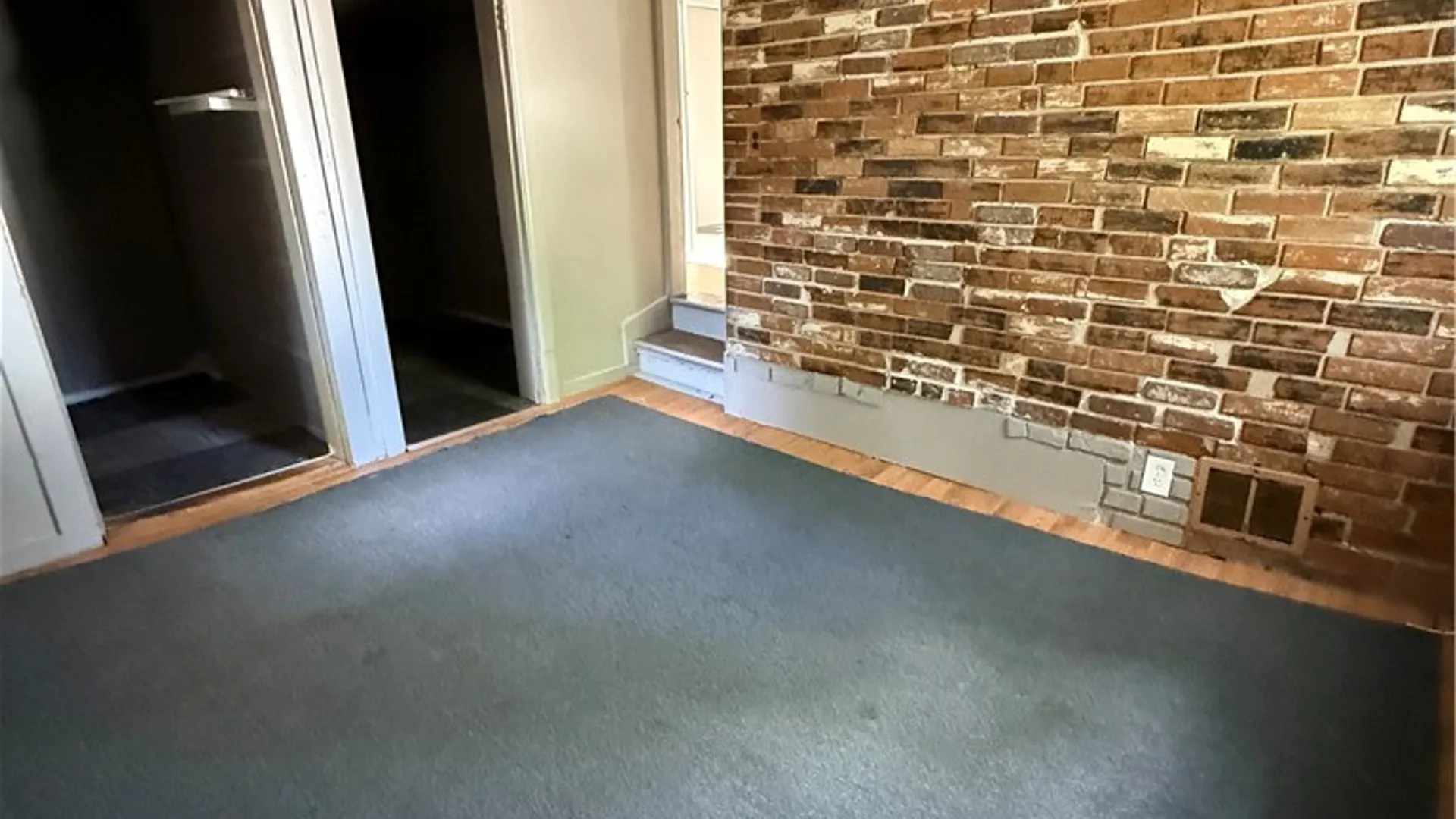 Property at 626 Jay St, Rochester, NY 14611 13
