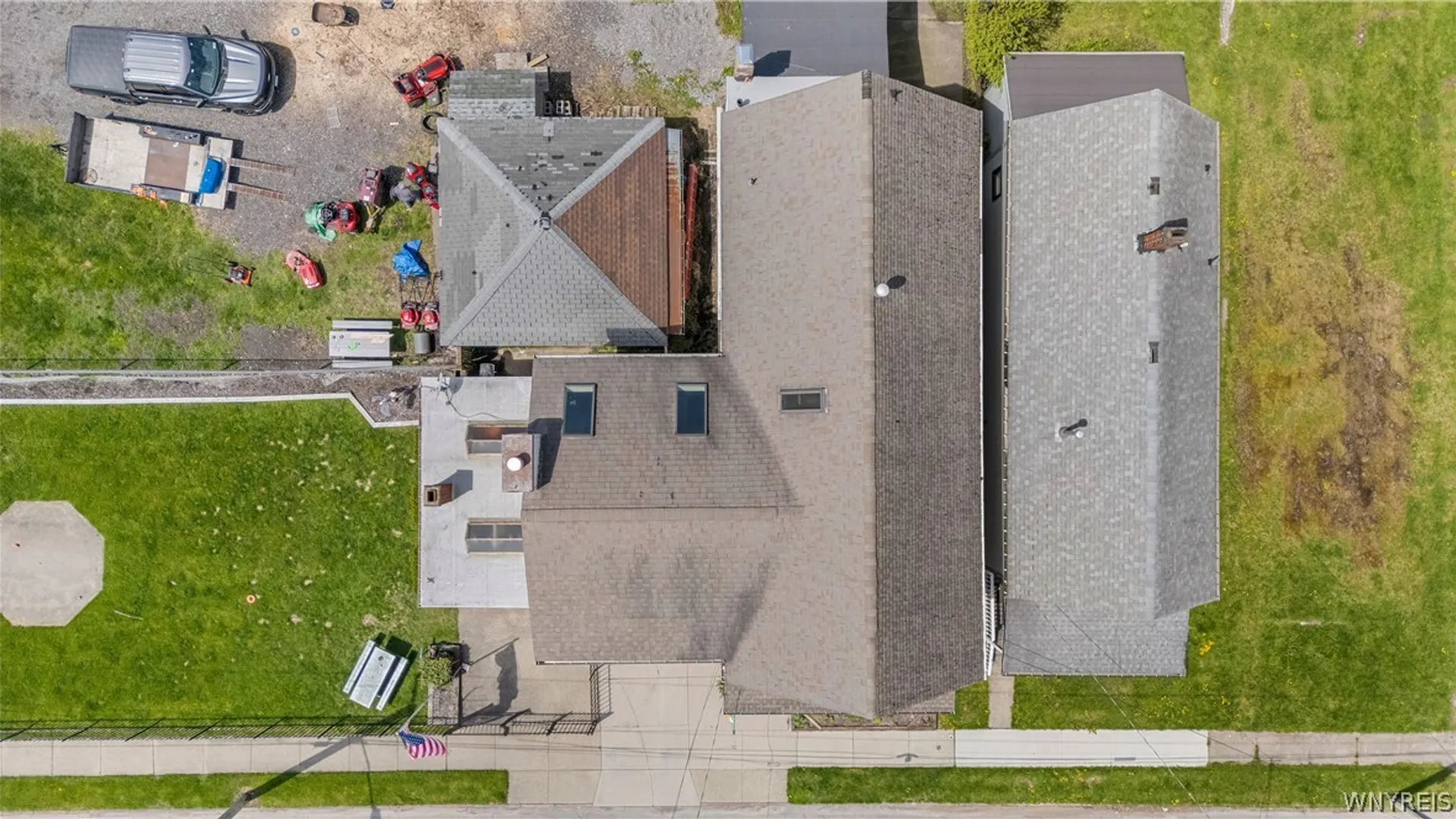 Property at 34 Alabama Street, Buffalo, NY 14204 45