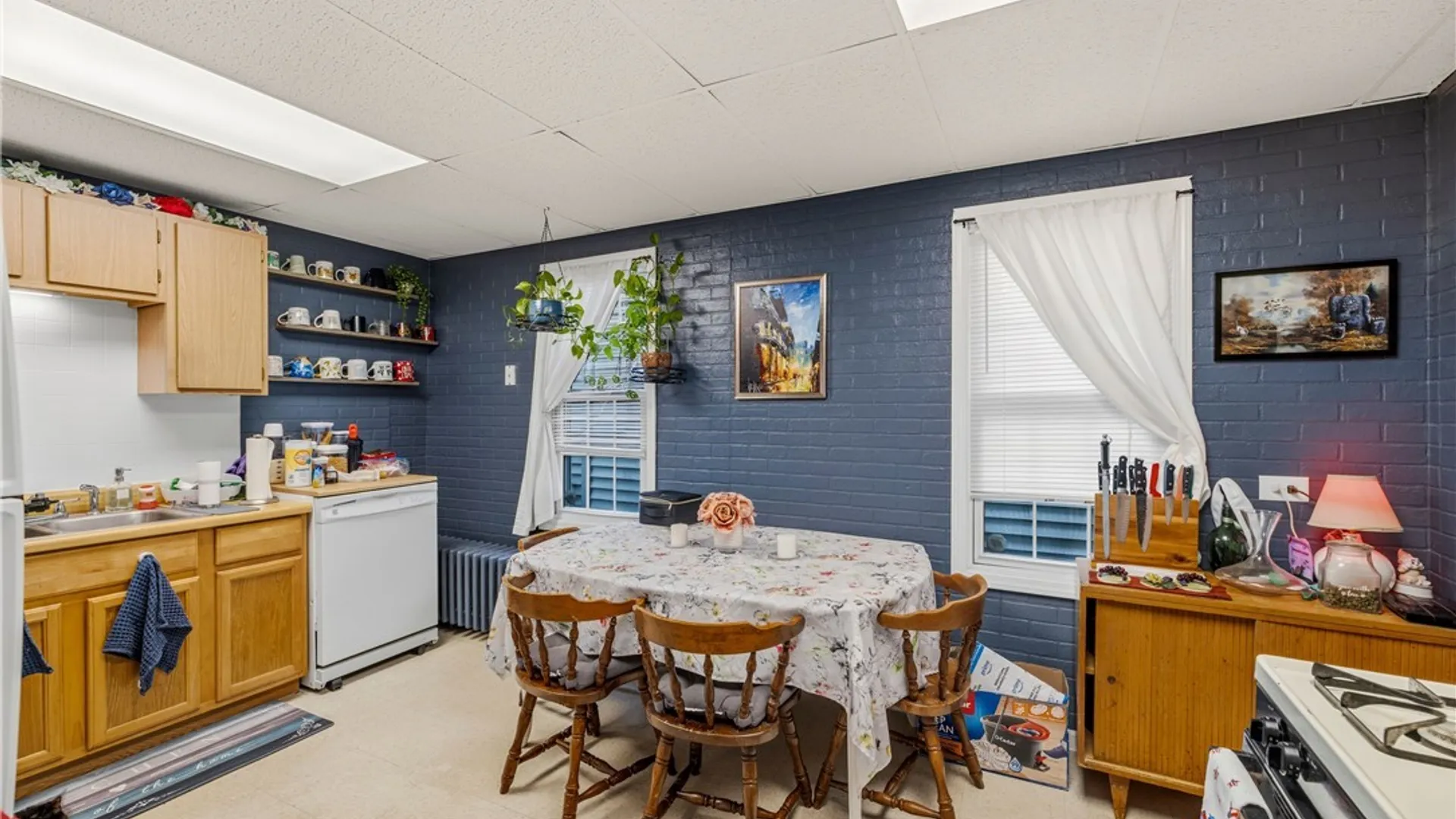 Property at 34 Alabama Street, Buffalo, NY 14204 12