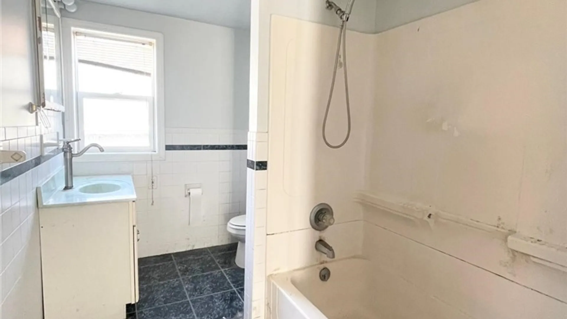 Property at 86 Prospect Avenue, Buffalo, NY 14201 14