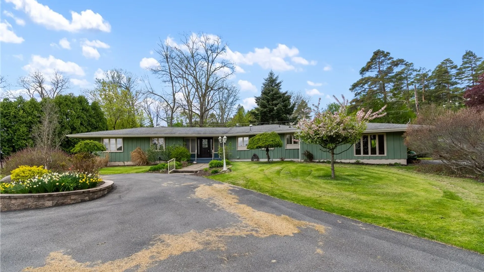 Property at 1 White Springs Circle, Geneva Town, NY 14456 9