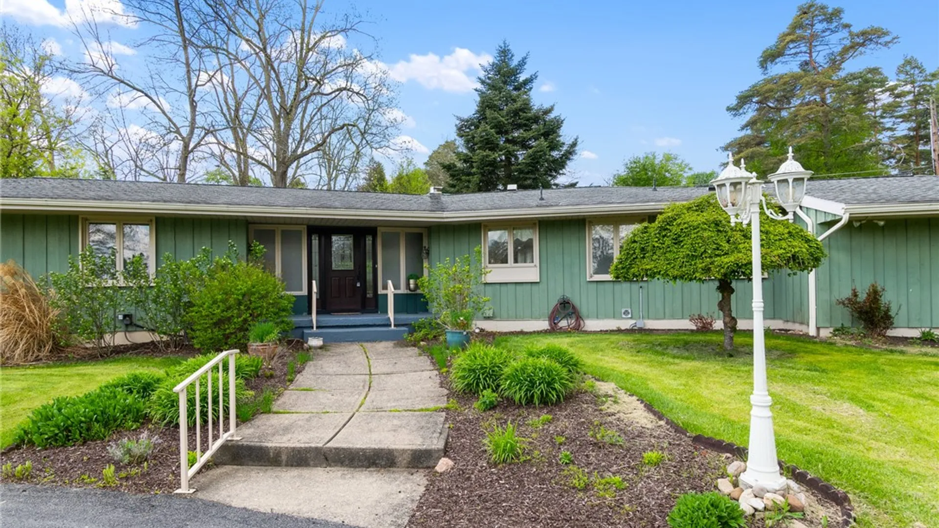 Property at 1 White Springs Circle, Geneva Town, NY 14456 8