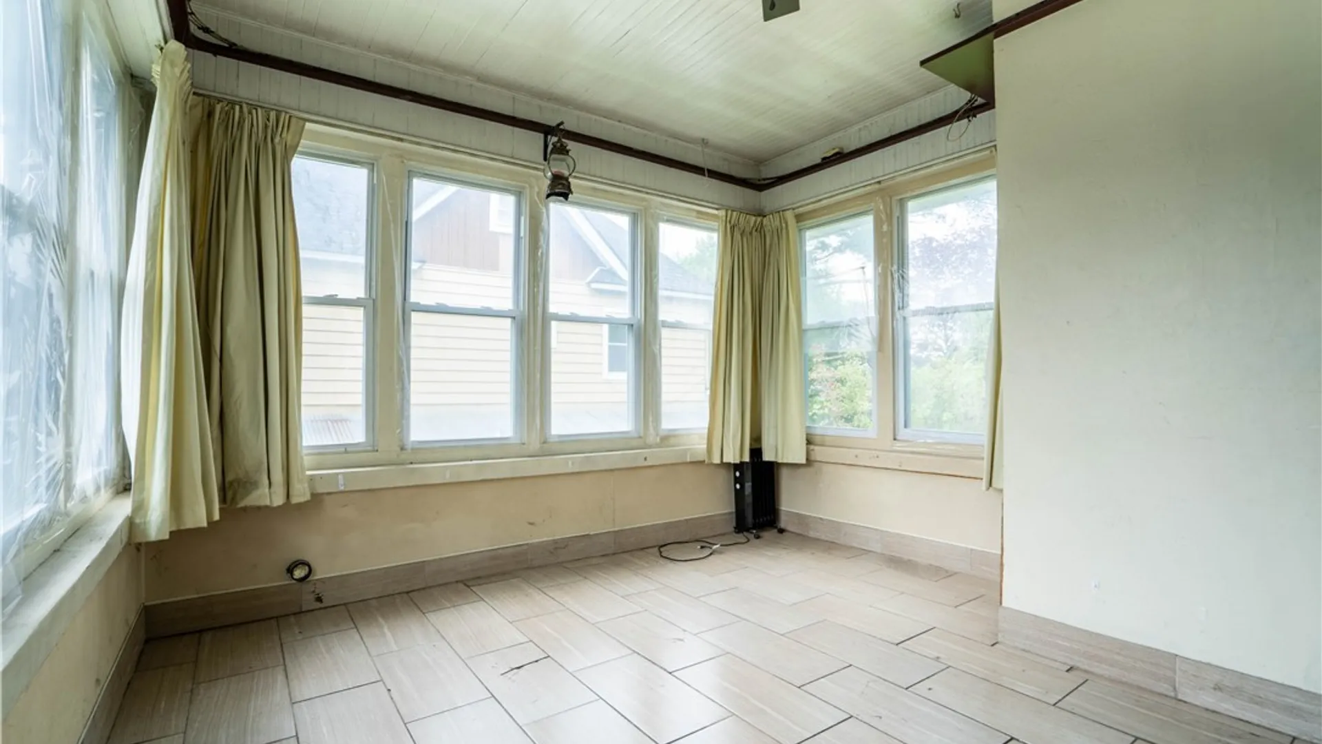Property at 13 Cary Avenue, German Flatts, NY 13407 14