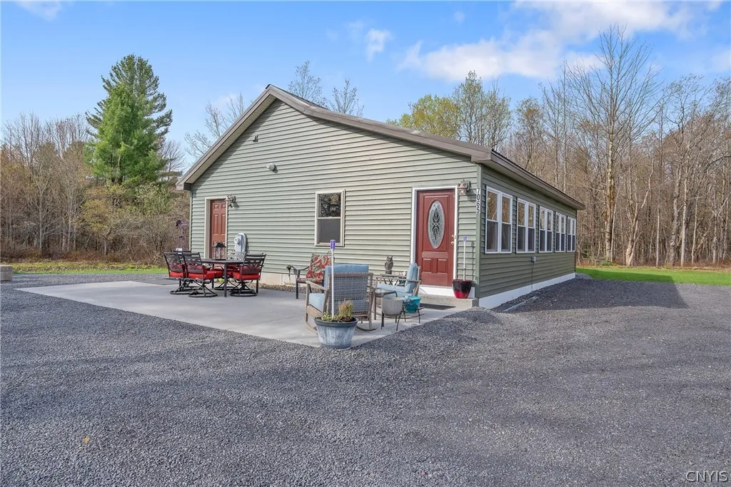 Property at 7065 County Route 17, Boylston, NY 13083