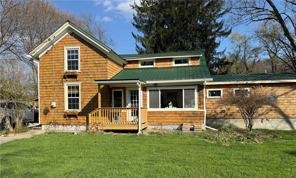 Property at 14 Mill Street, Morris, NY 13808