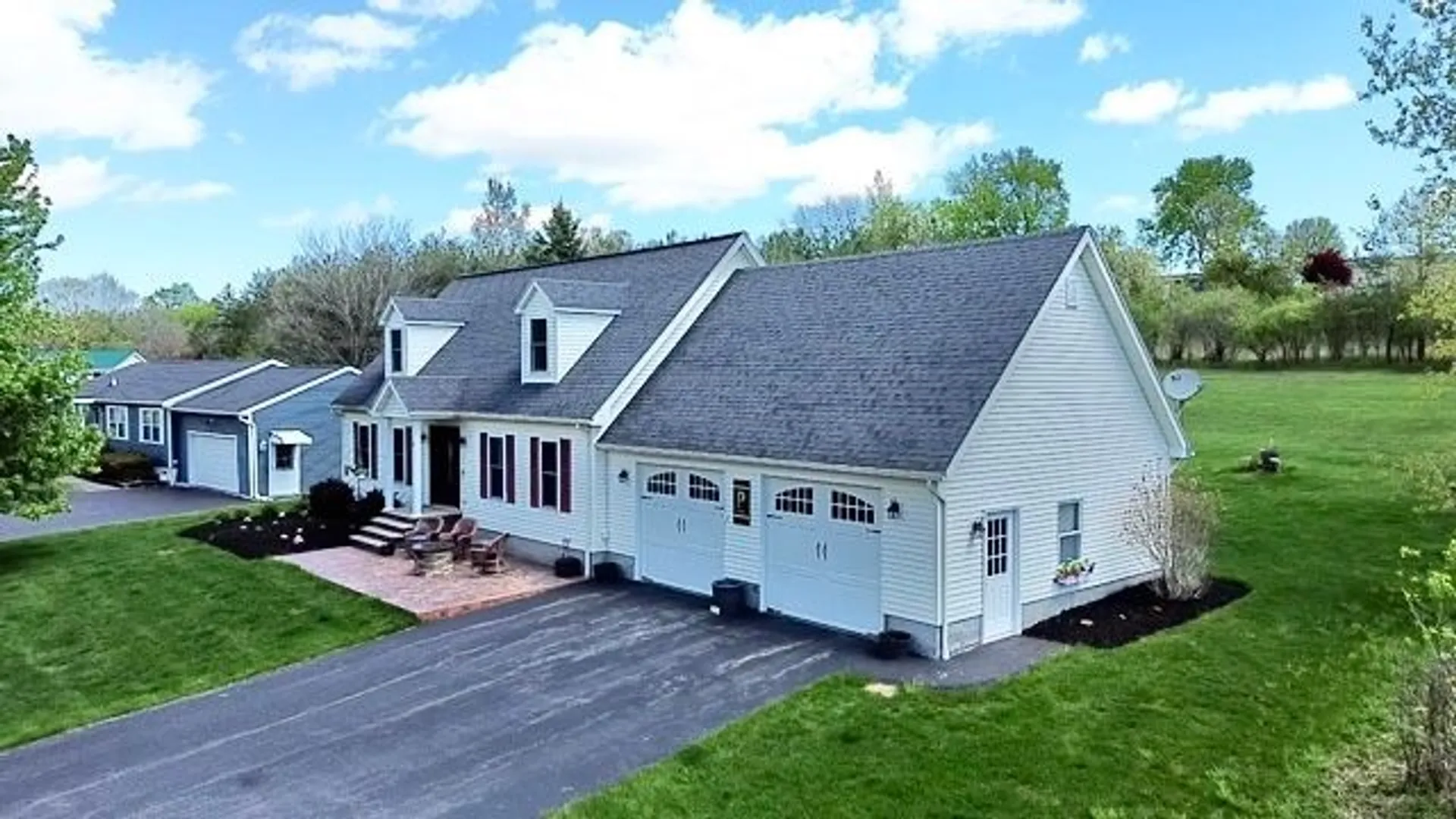 Property at 20 Bowen Street, Auburn, NY 13021 4