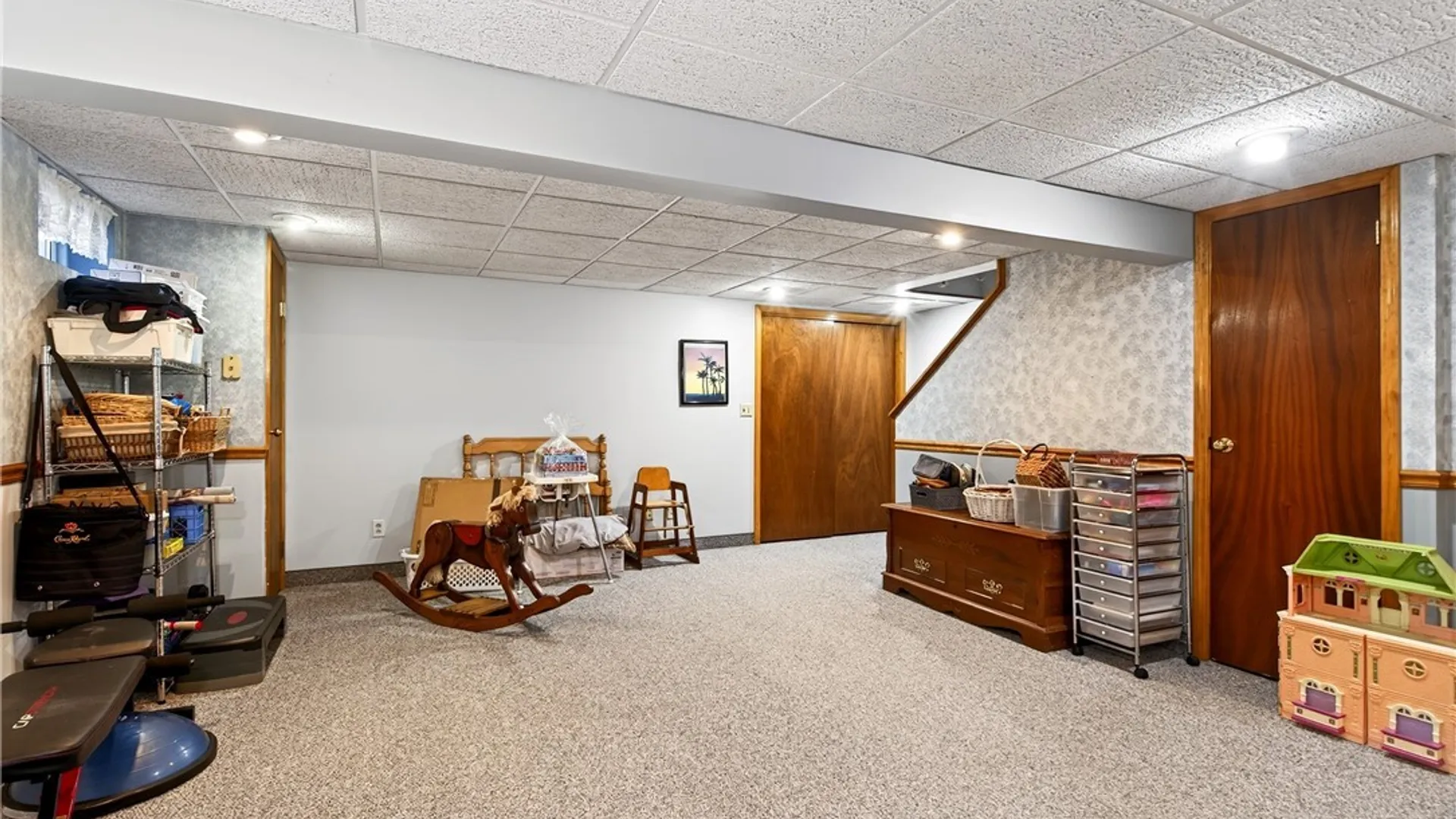Property at 9 Ventura Circle, Pomfret, NY 14063 32