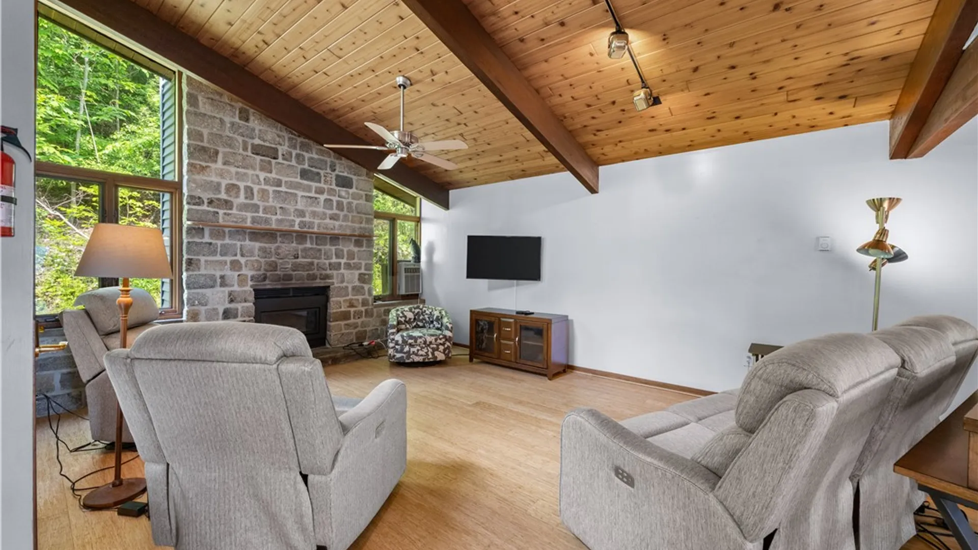 Property at 4570 Vine Road, Jerusalem, NY 14527 10