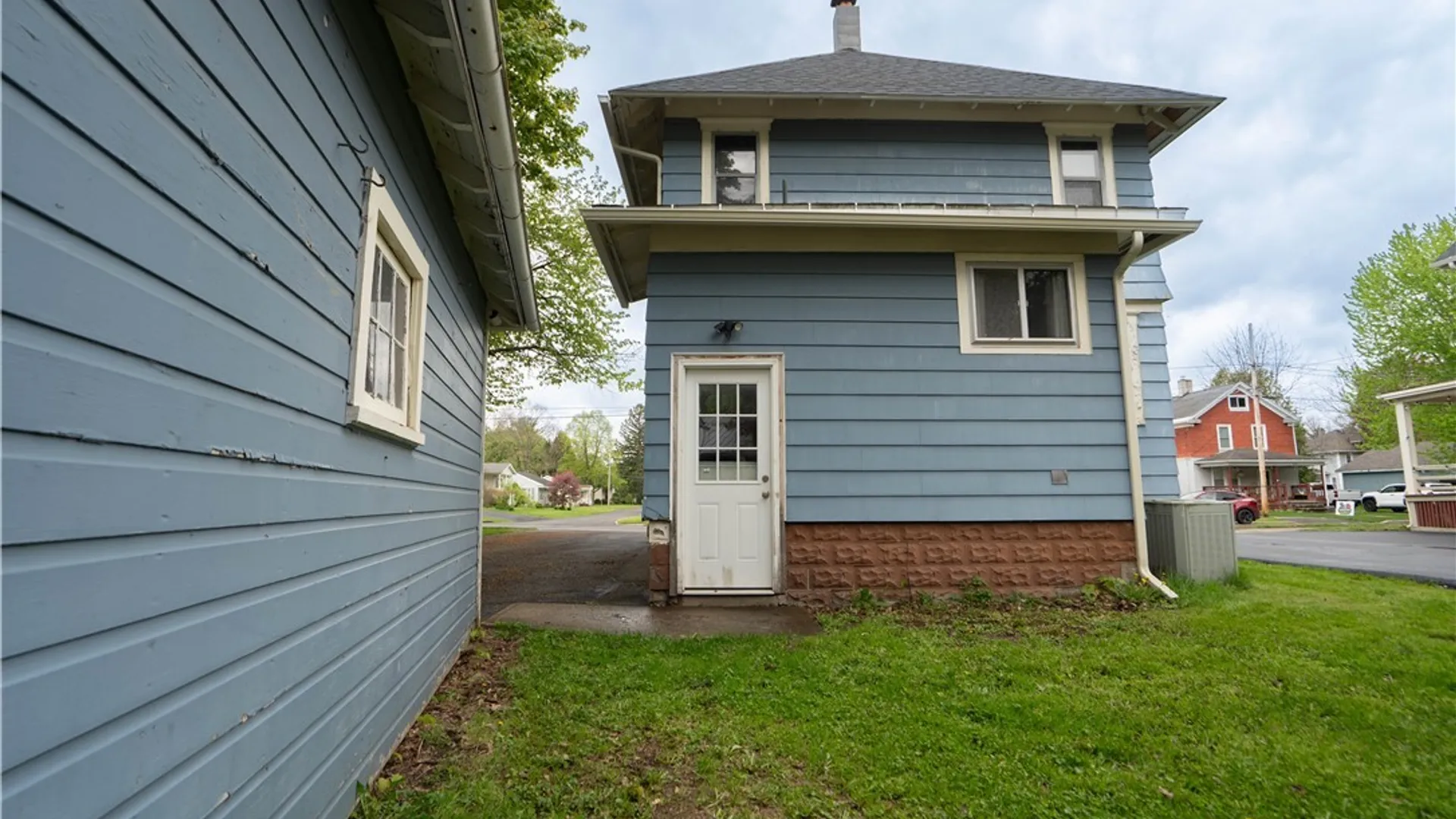 Property at 519 Broadway Street, Oneida, NY 13421 38