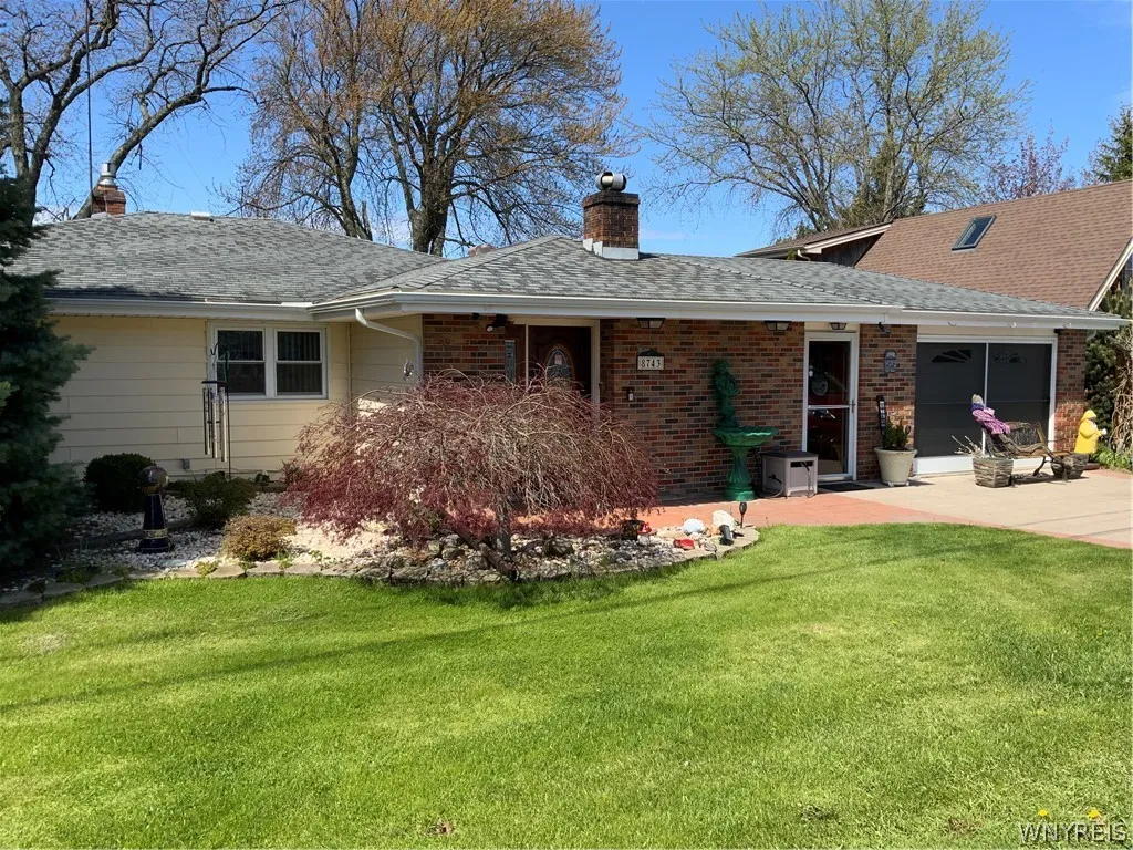Property at 8743 Lakeview Drive, Somerset, NY 14012