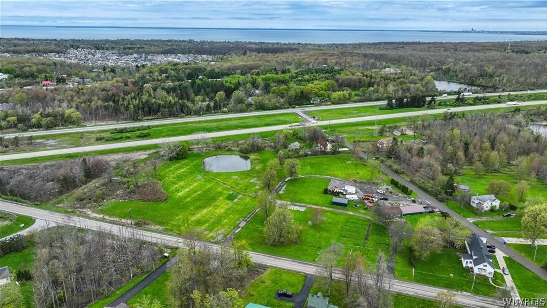 Property at 2572 Lakeview Road, Hamburg, NY 14085 13