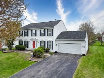 Property at 644 Yardley Court, Webster, NY 14580