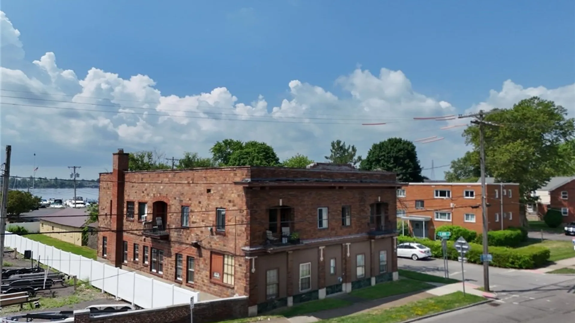 Property at 6801 Buffalo Avenue, Niagara Falls, NY 14304 4