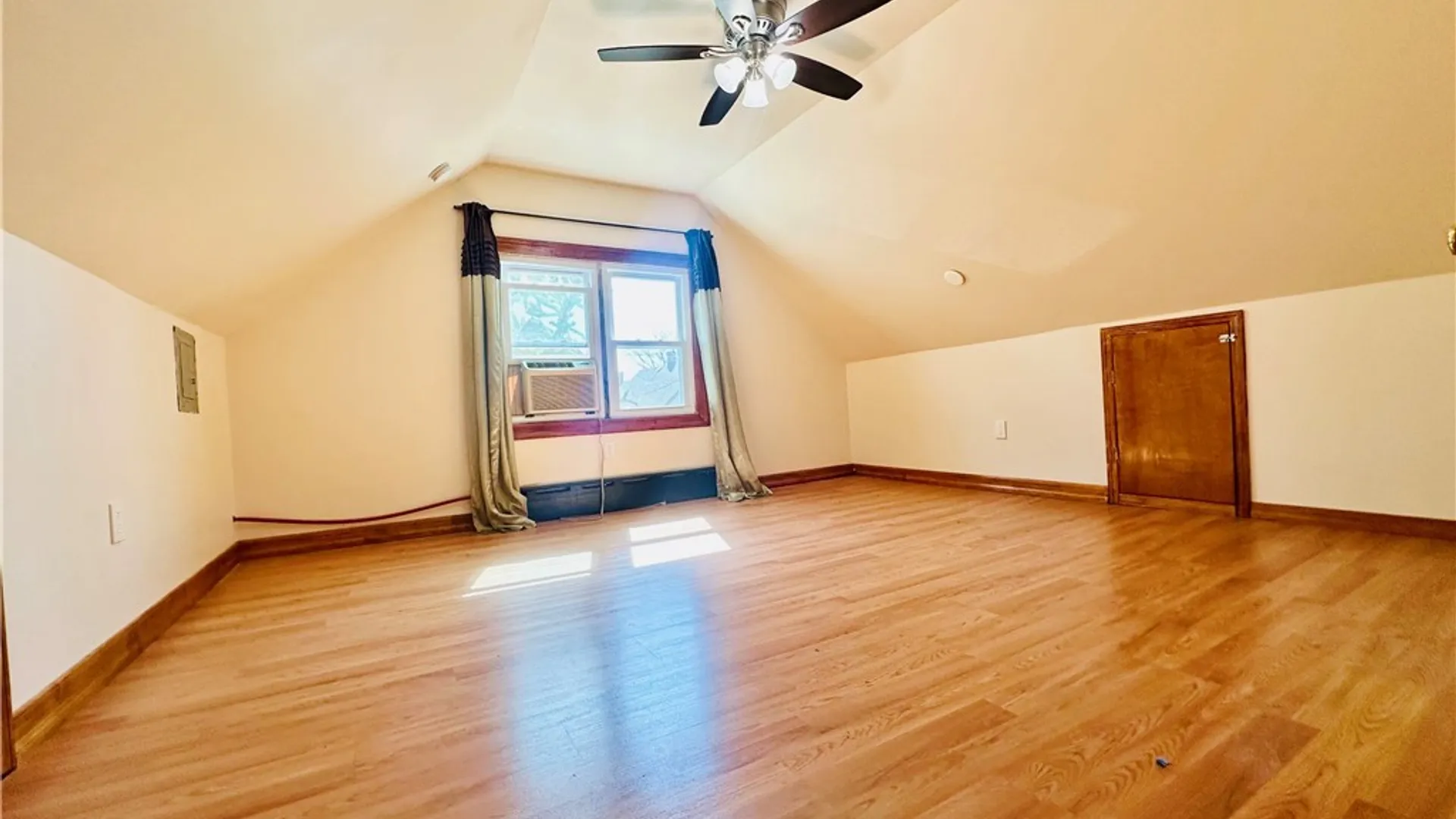 Property at 148 Woltz Avenue, Buffalo, NY 14212 20