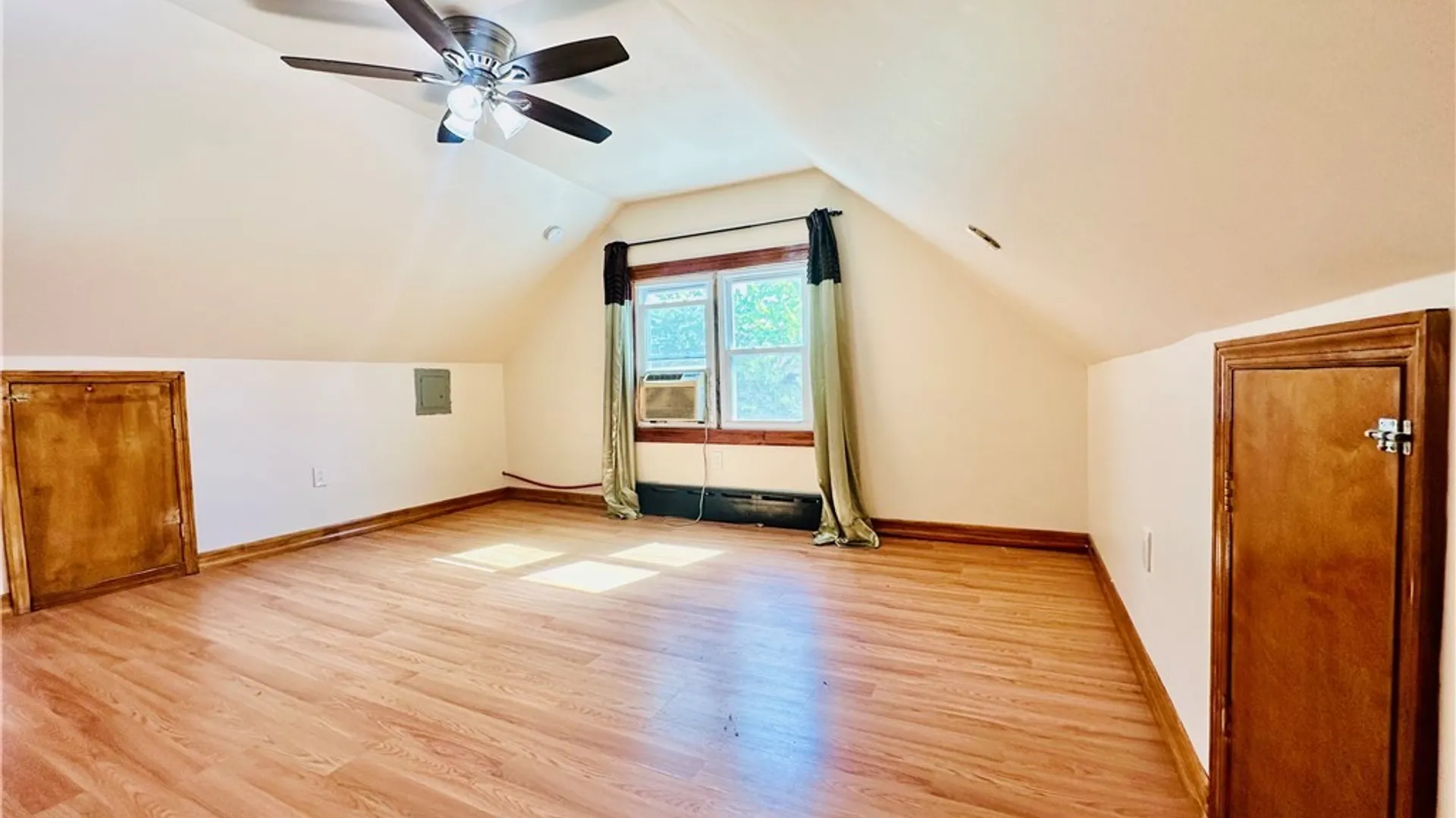 Property at 148 Woltz Avenue, Buffalo, NY 14212 21
