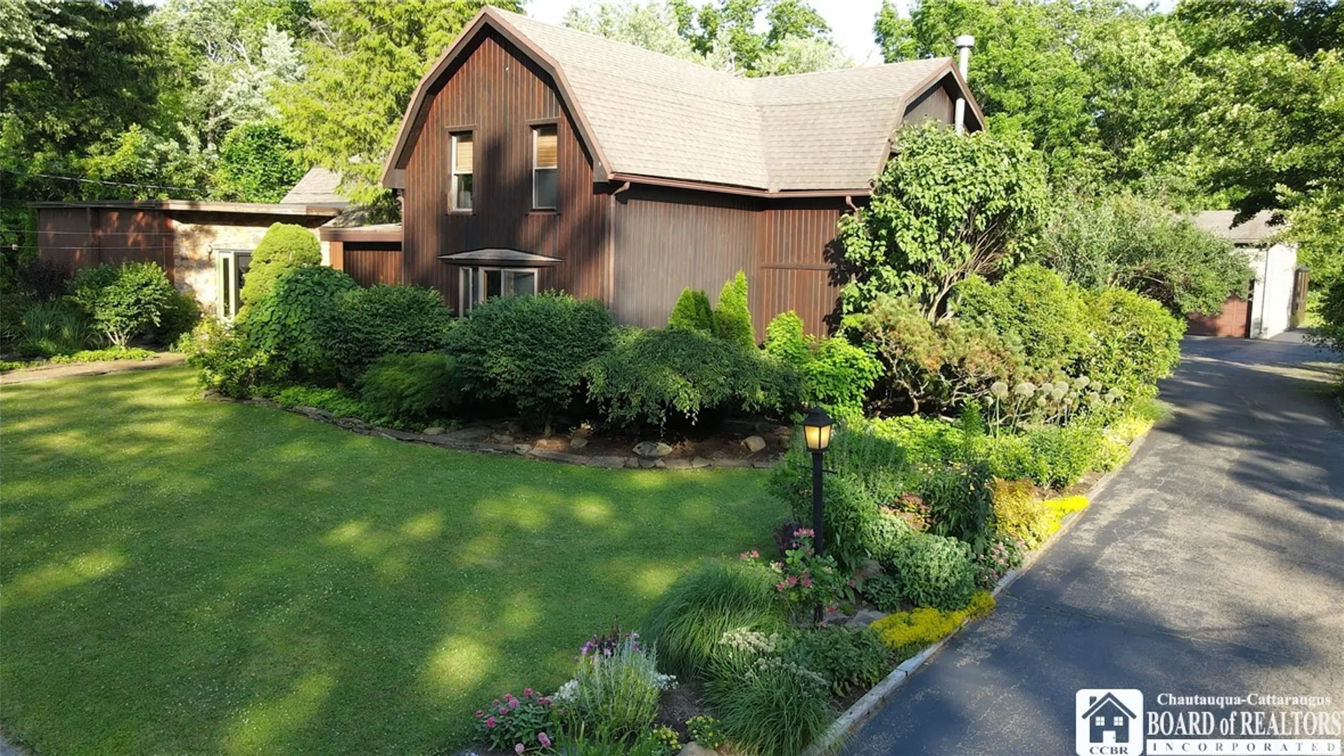 Property at 24 W 2nd Street, Westfield, NY 14787 3