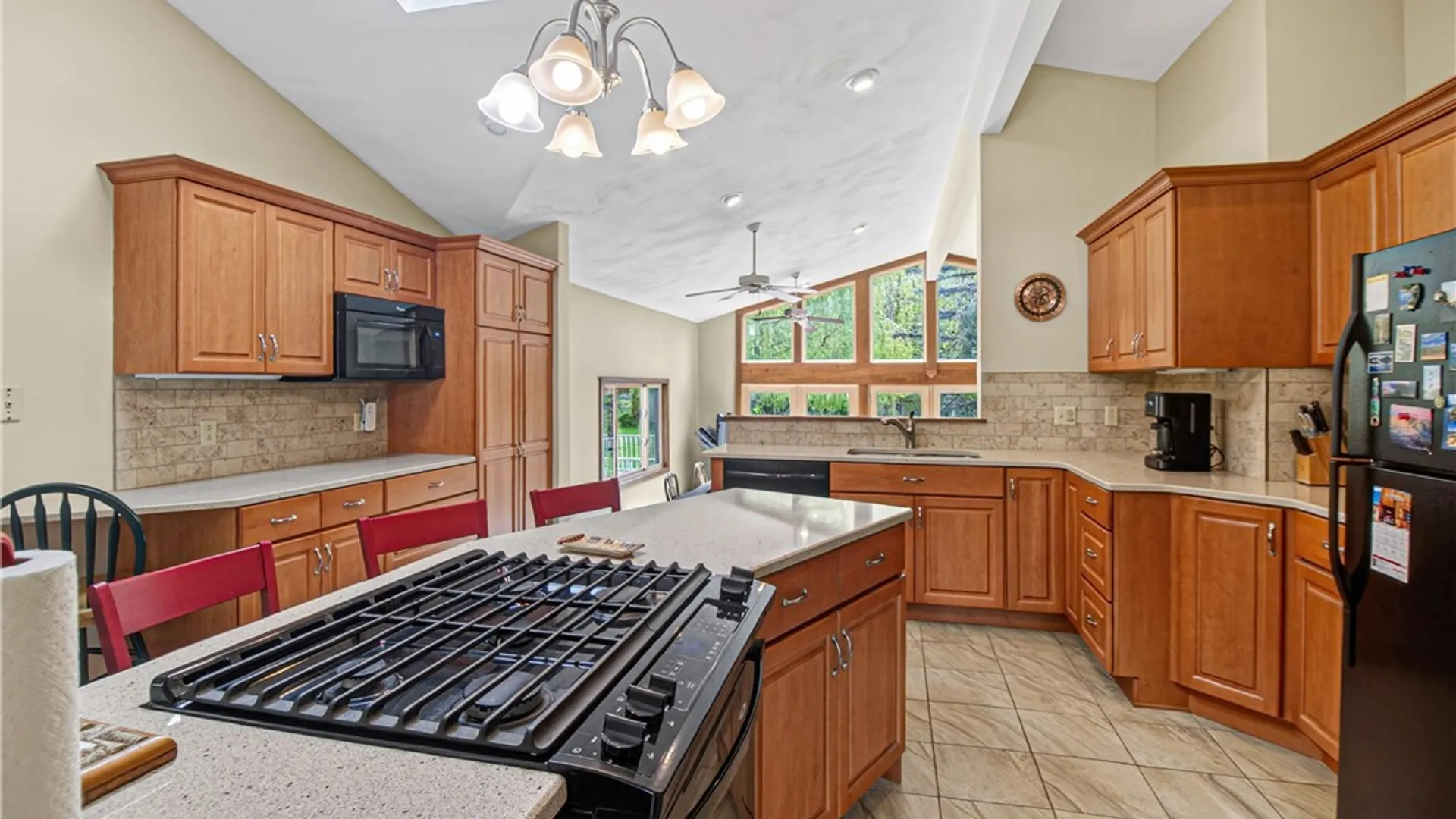 Property at 7 Homestead Road, New Hartford, NY 13323 6